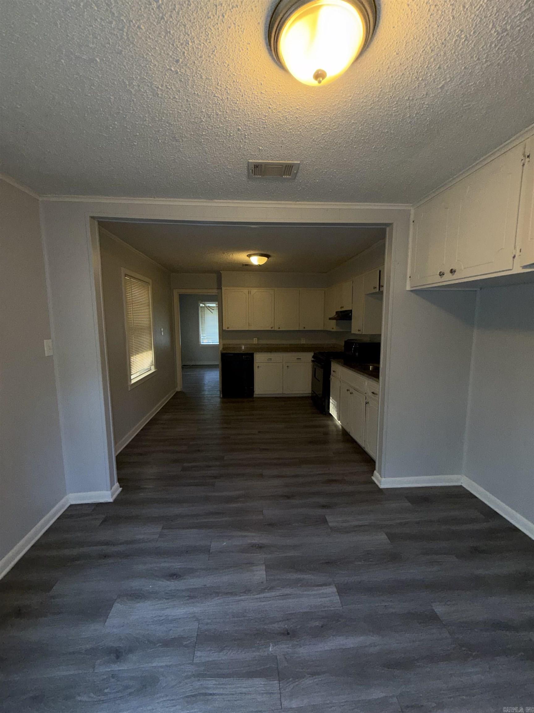 1518 W 35th Street