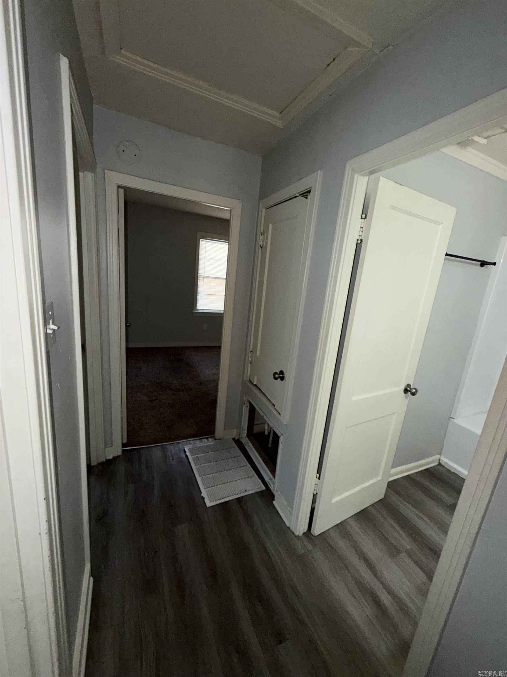 1518 W 35th Street