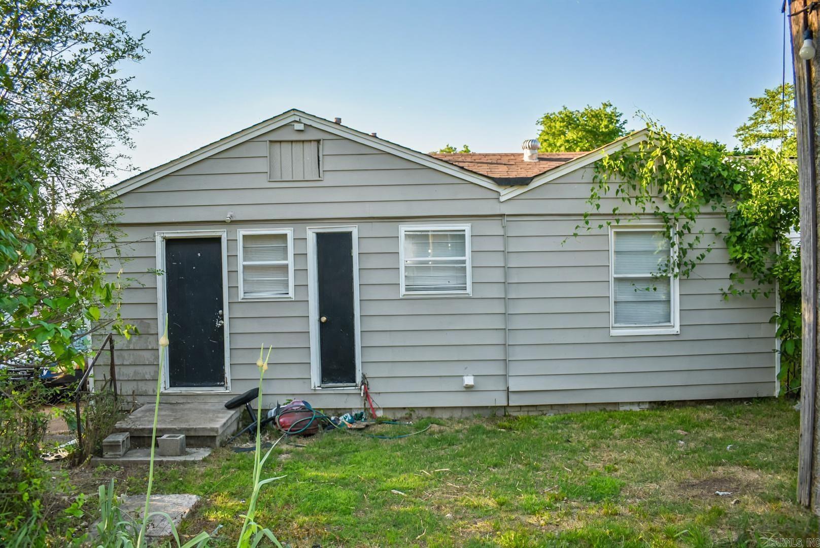 1518 W 35th Street