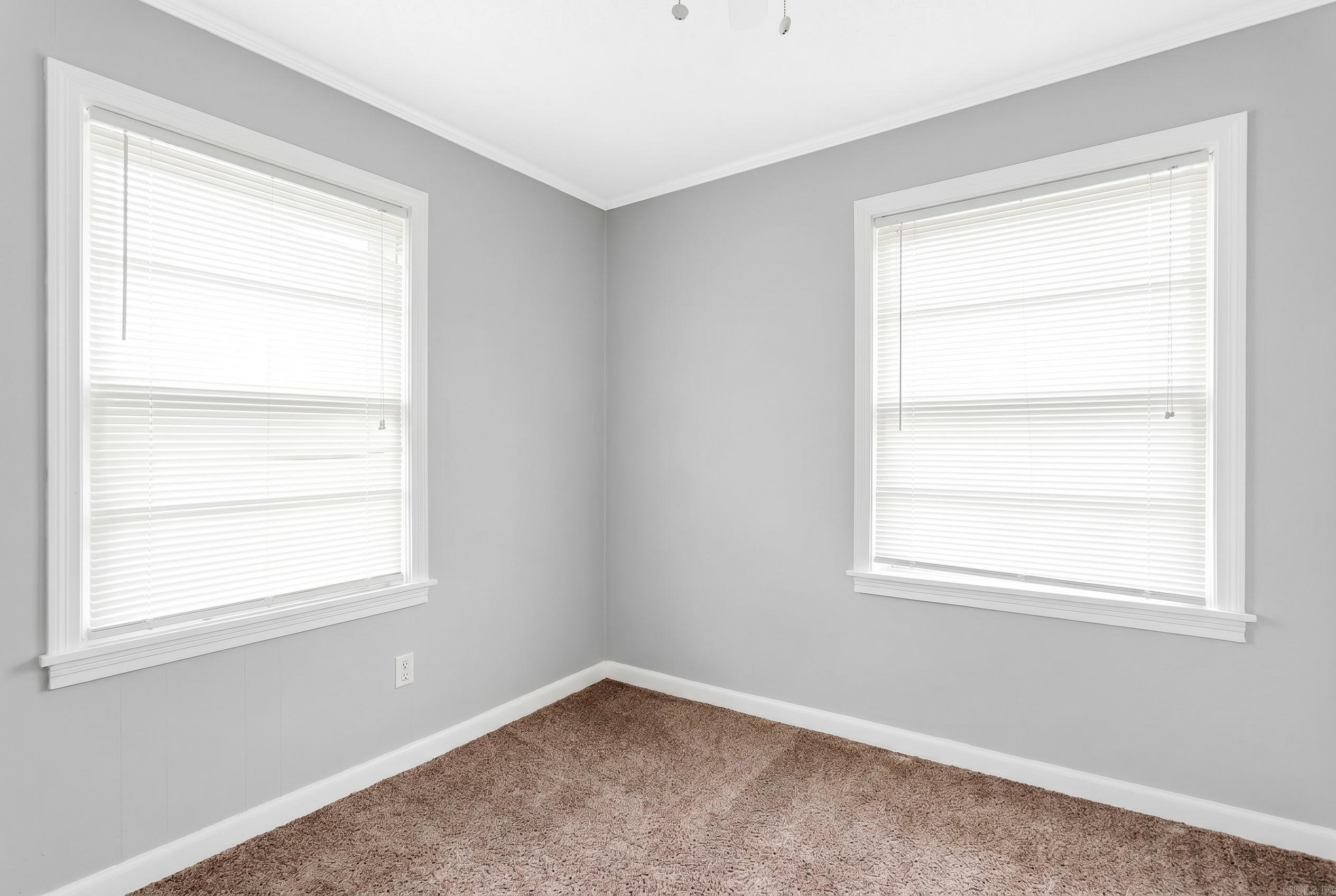 1518 W 35th Street