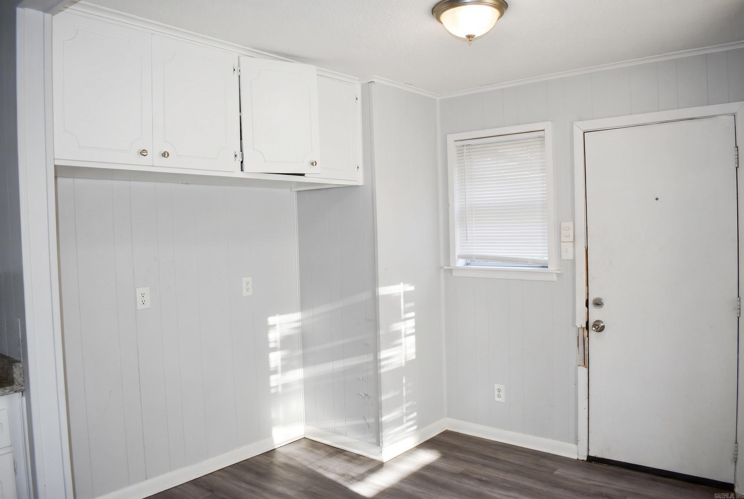 1518 W 35th Street