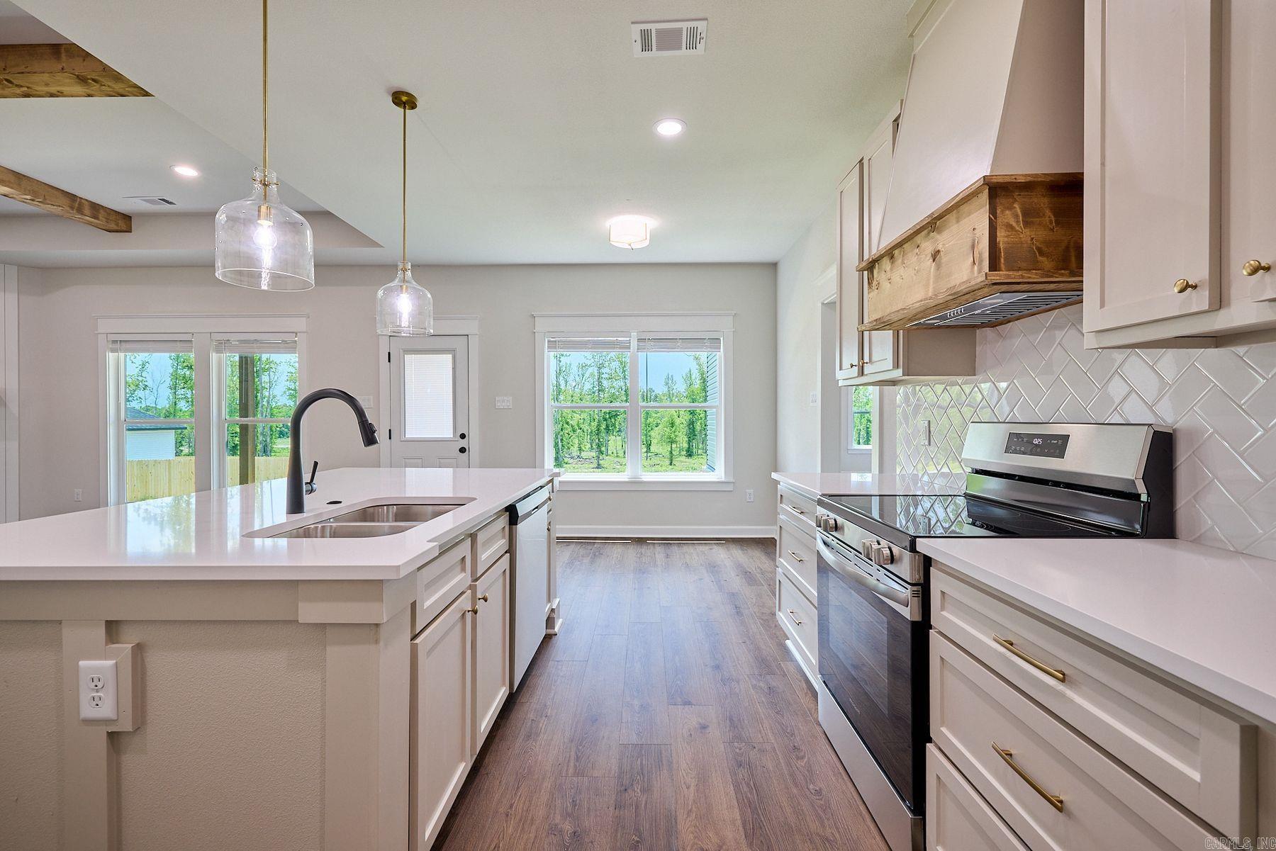 10581 W Miller Sardis Road