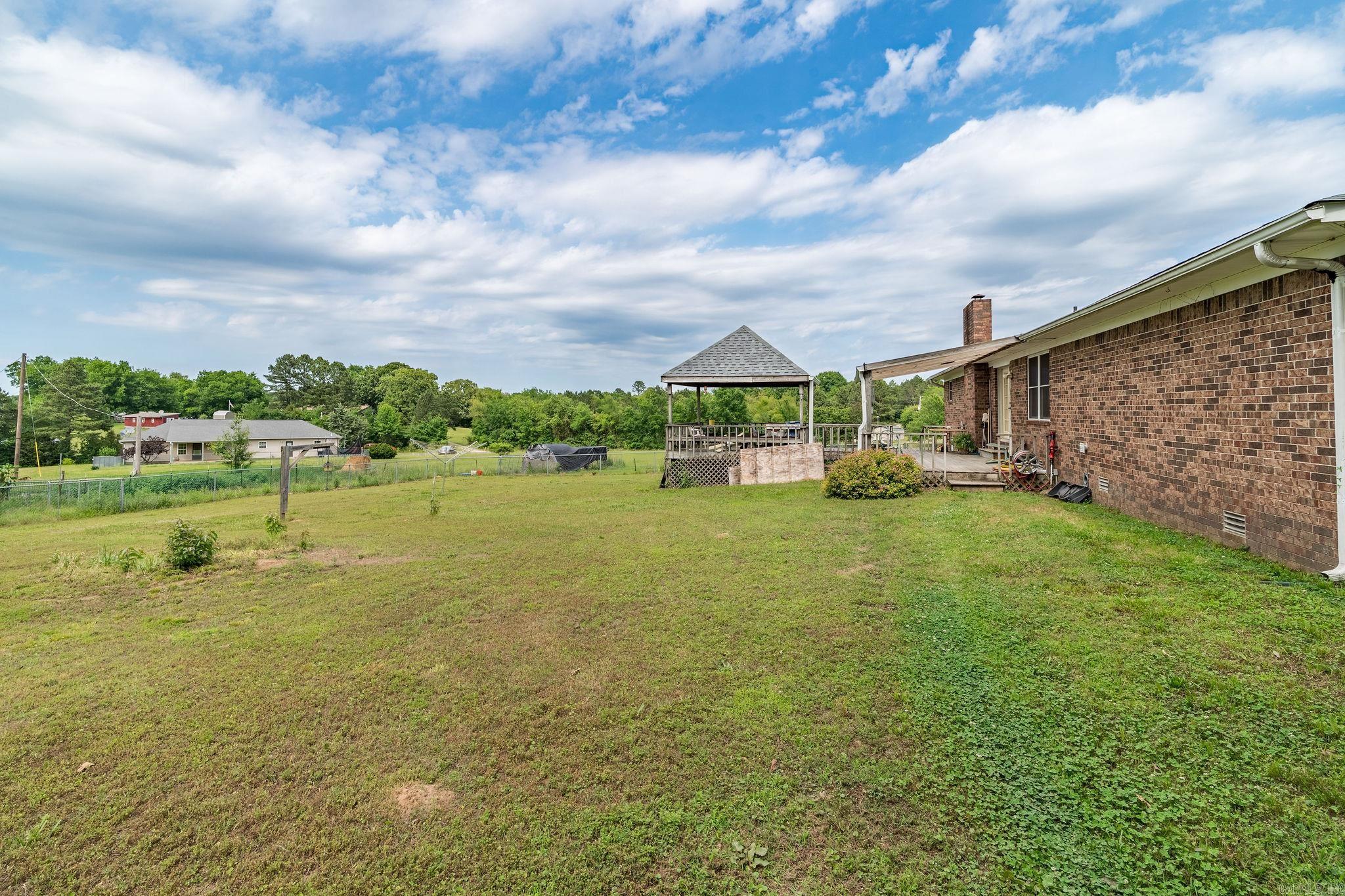 1694 Amity Road