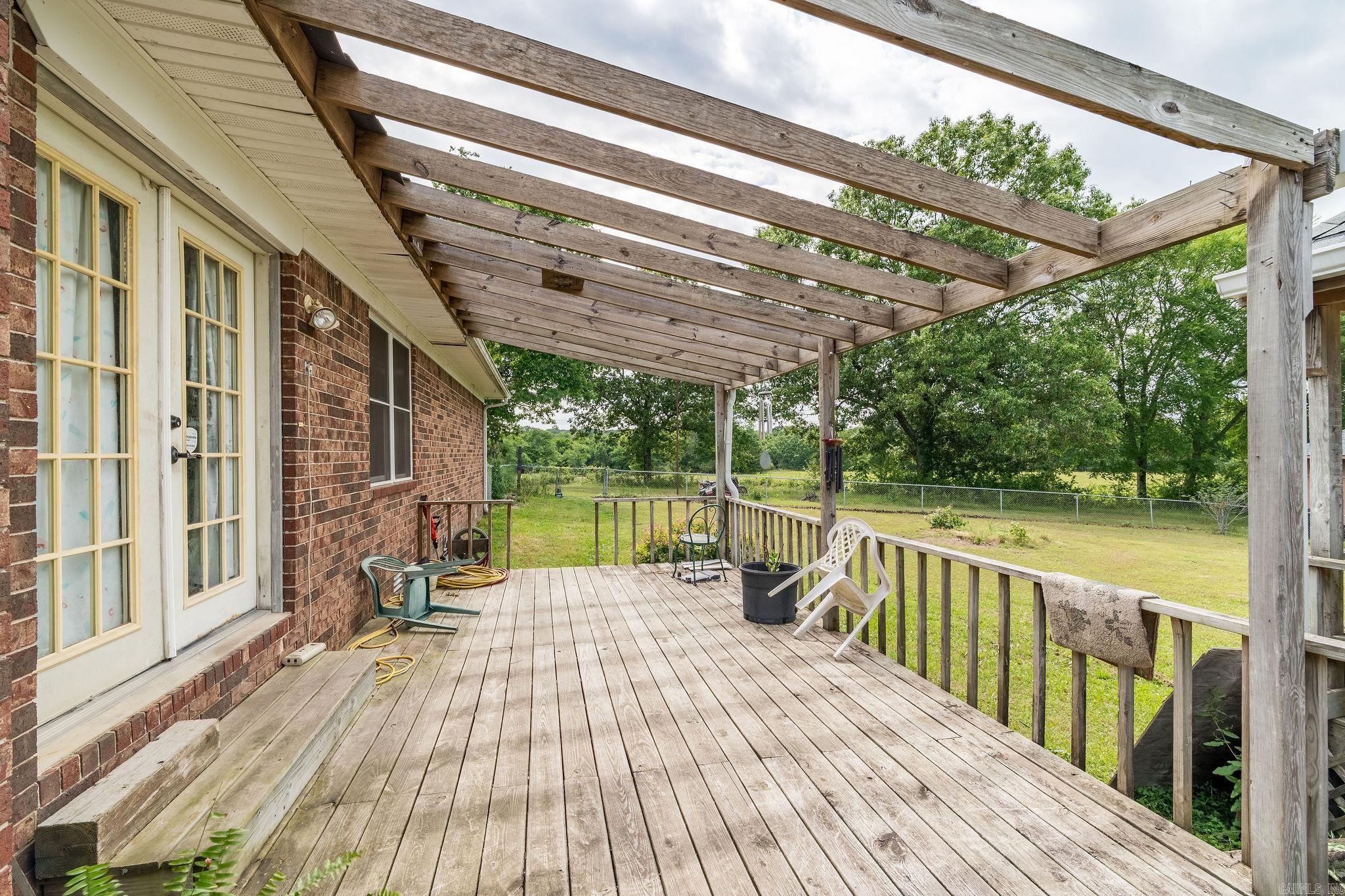 1694 Amity Road