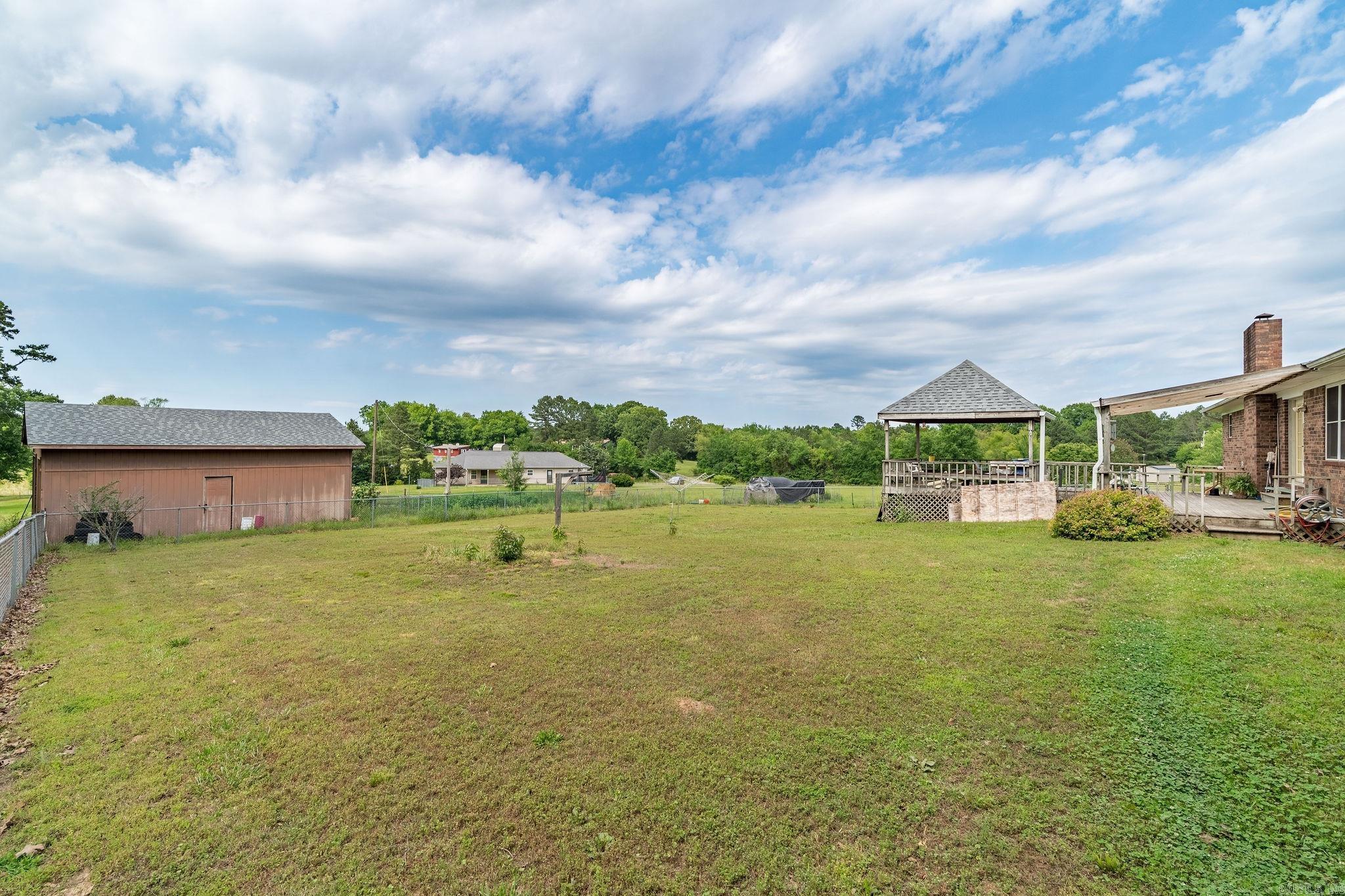 1694 Amity Road