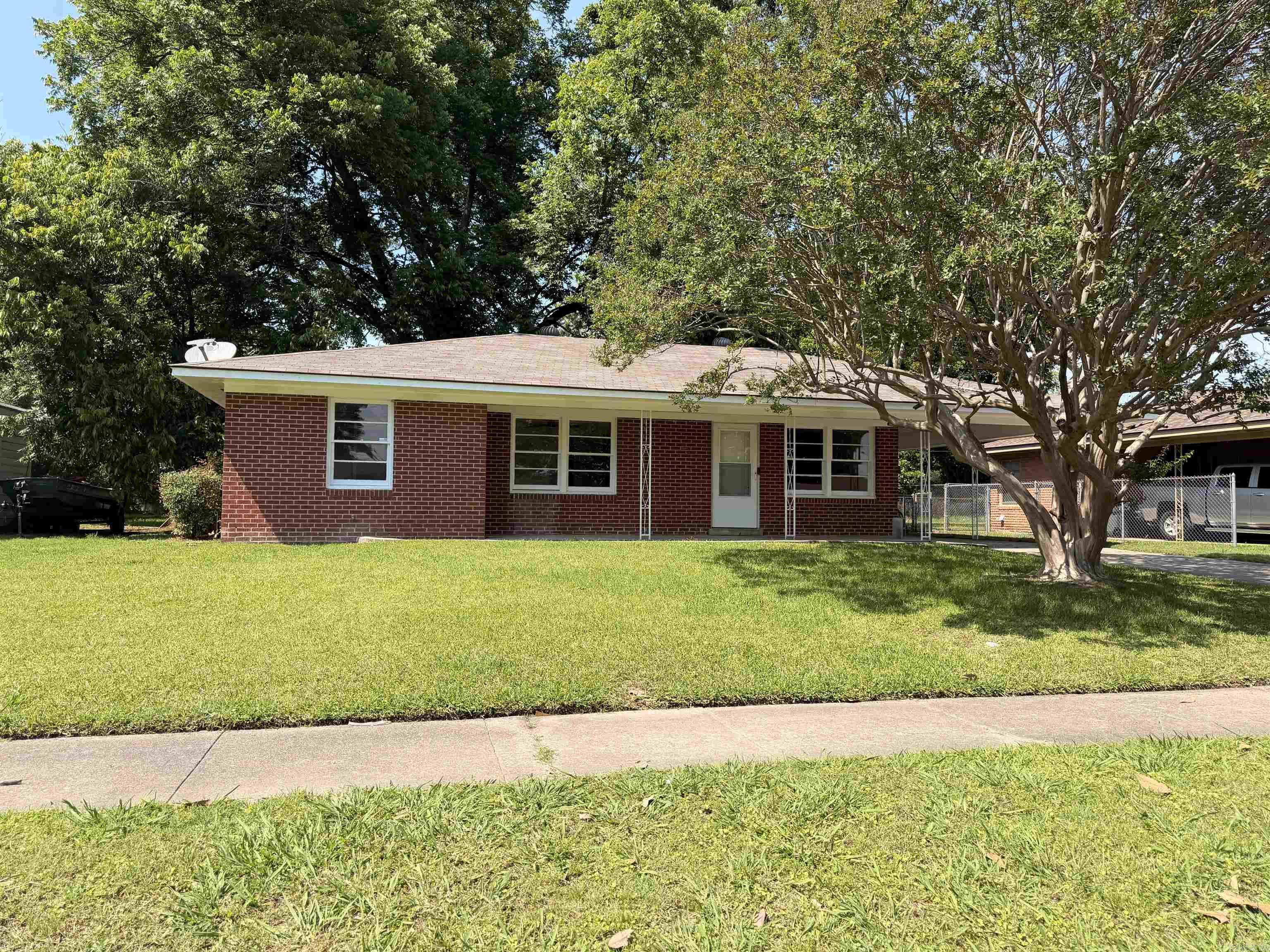 1801 Belmoor Drive