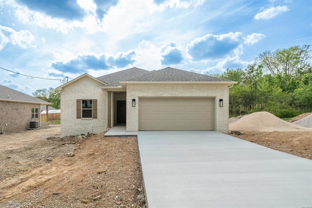 113 Wickford Trail