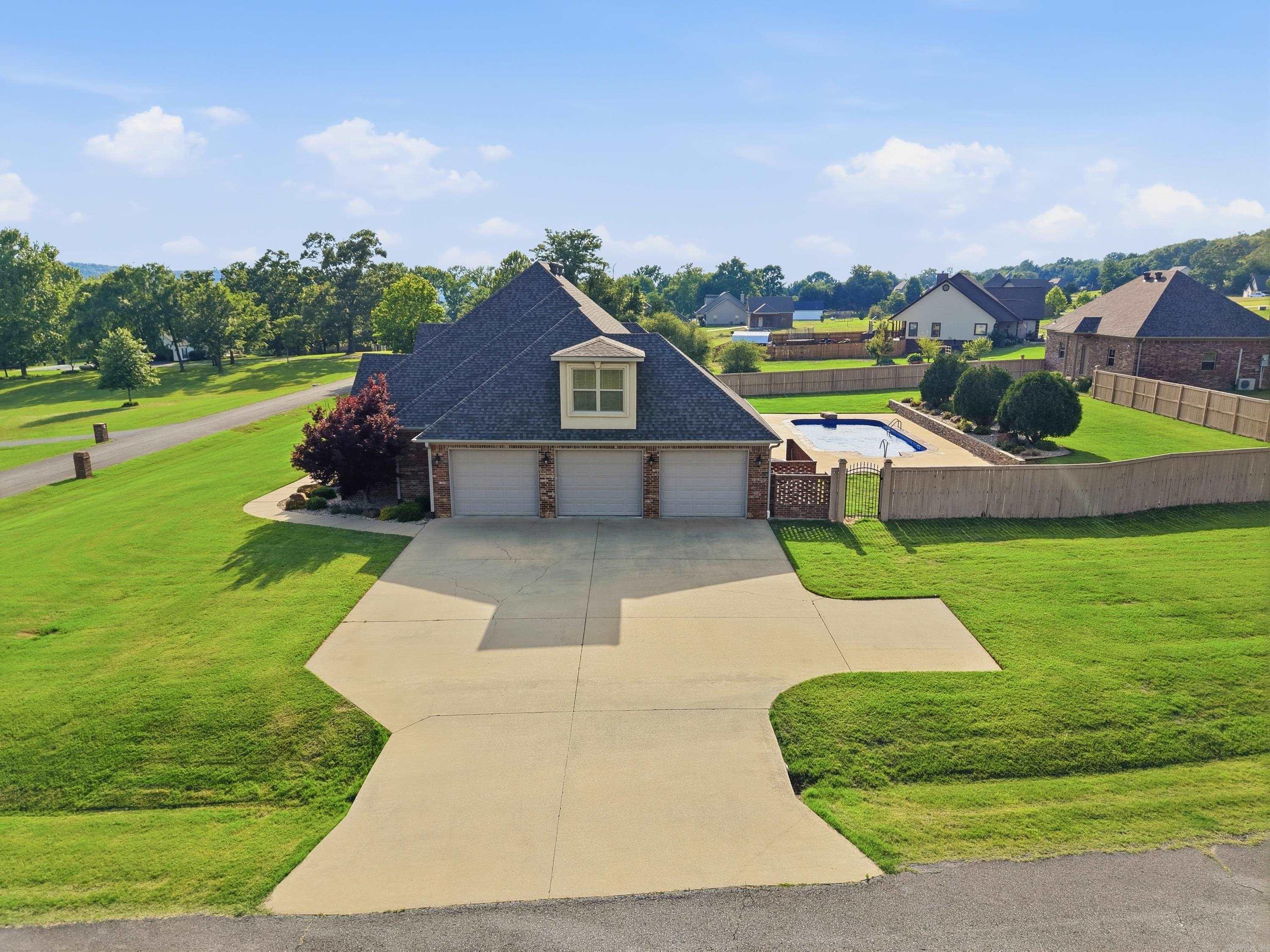 27 Winterberry Drive