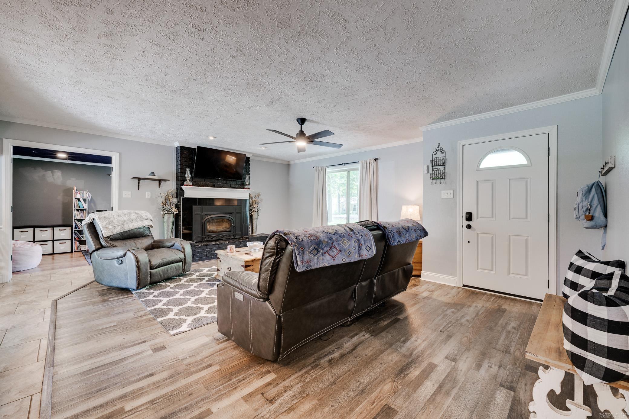 14 Shoemaker Circle