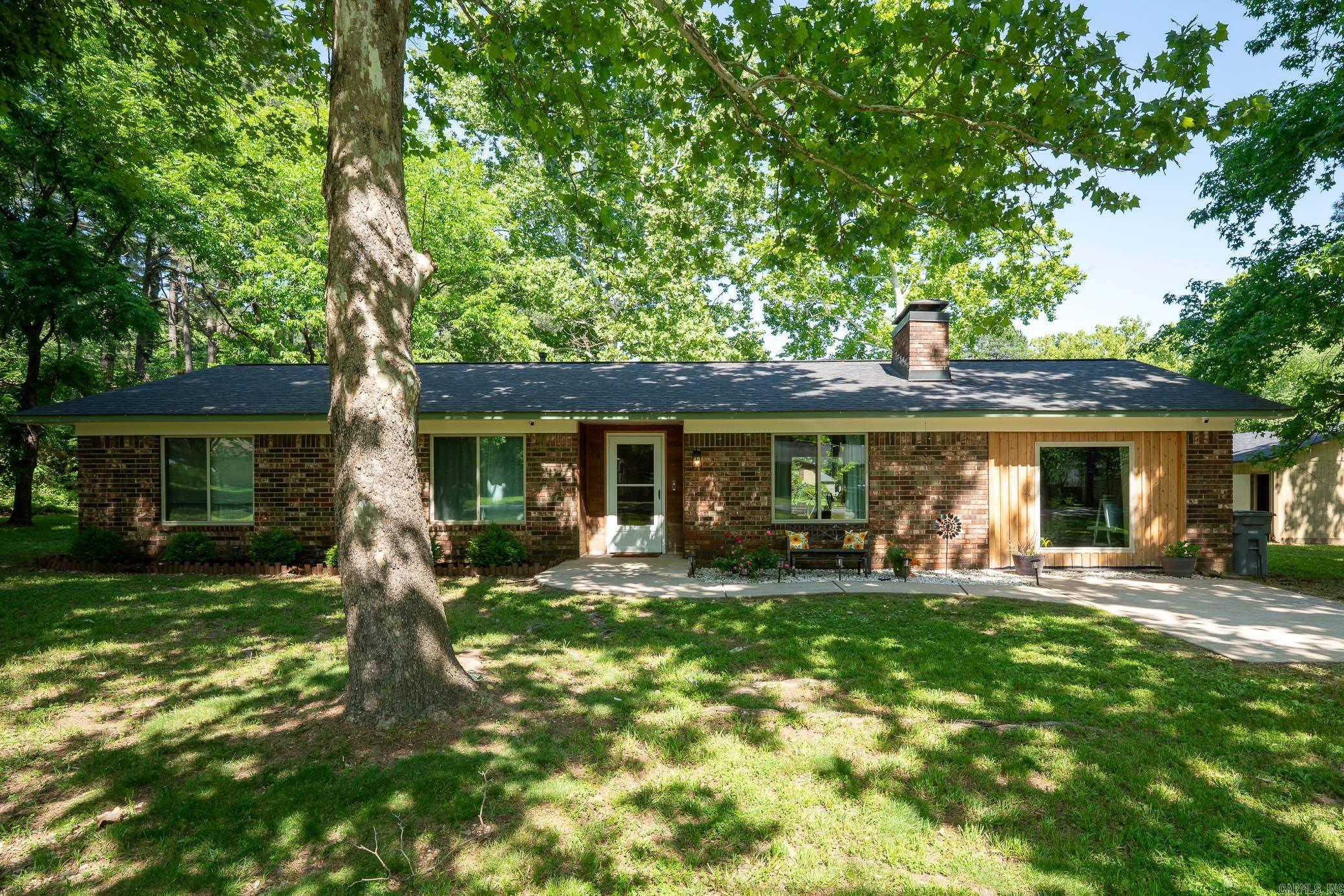 14 Shoemaker Circle