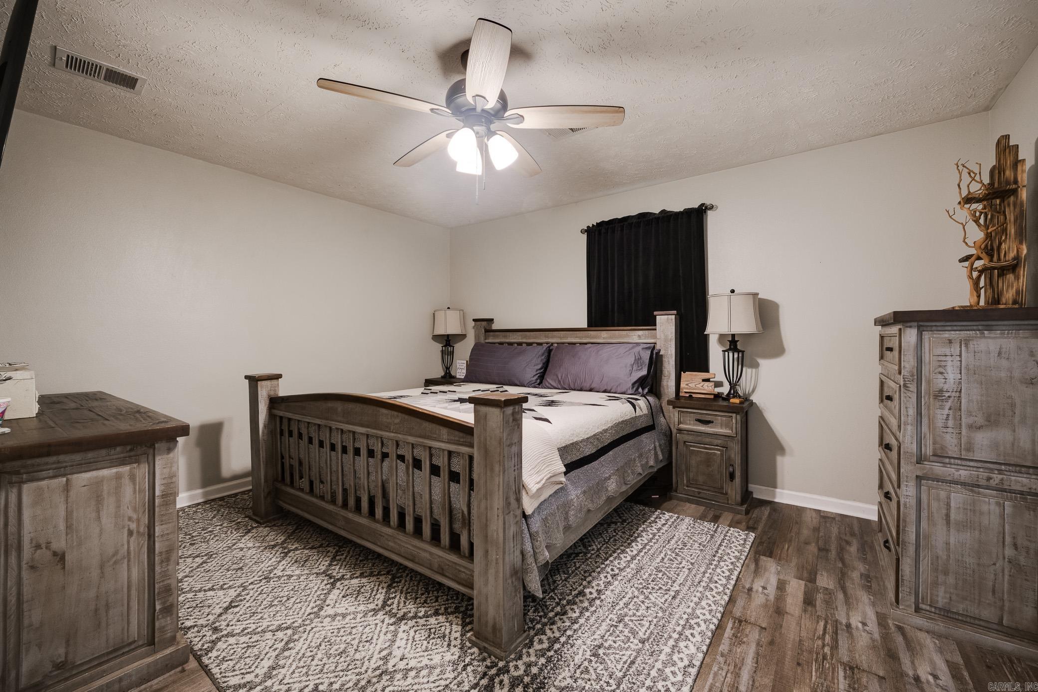 14 Shoemaker Circle