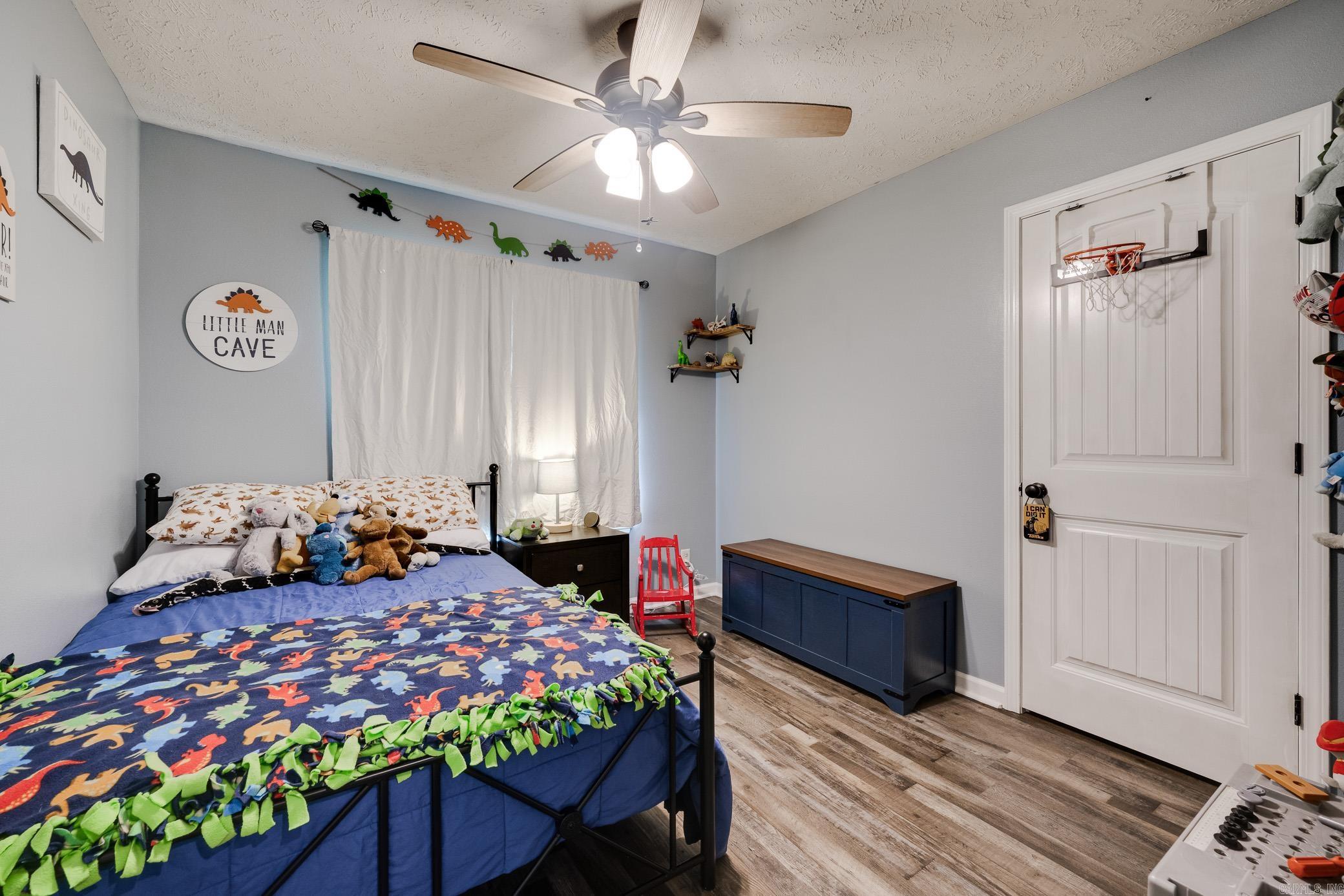 14 Shoemaker Circle