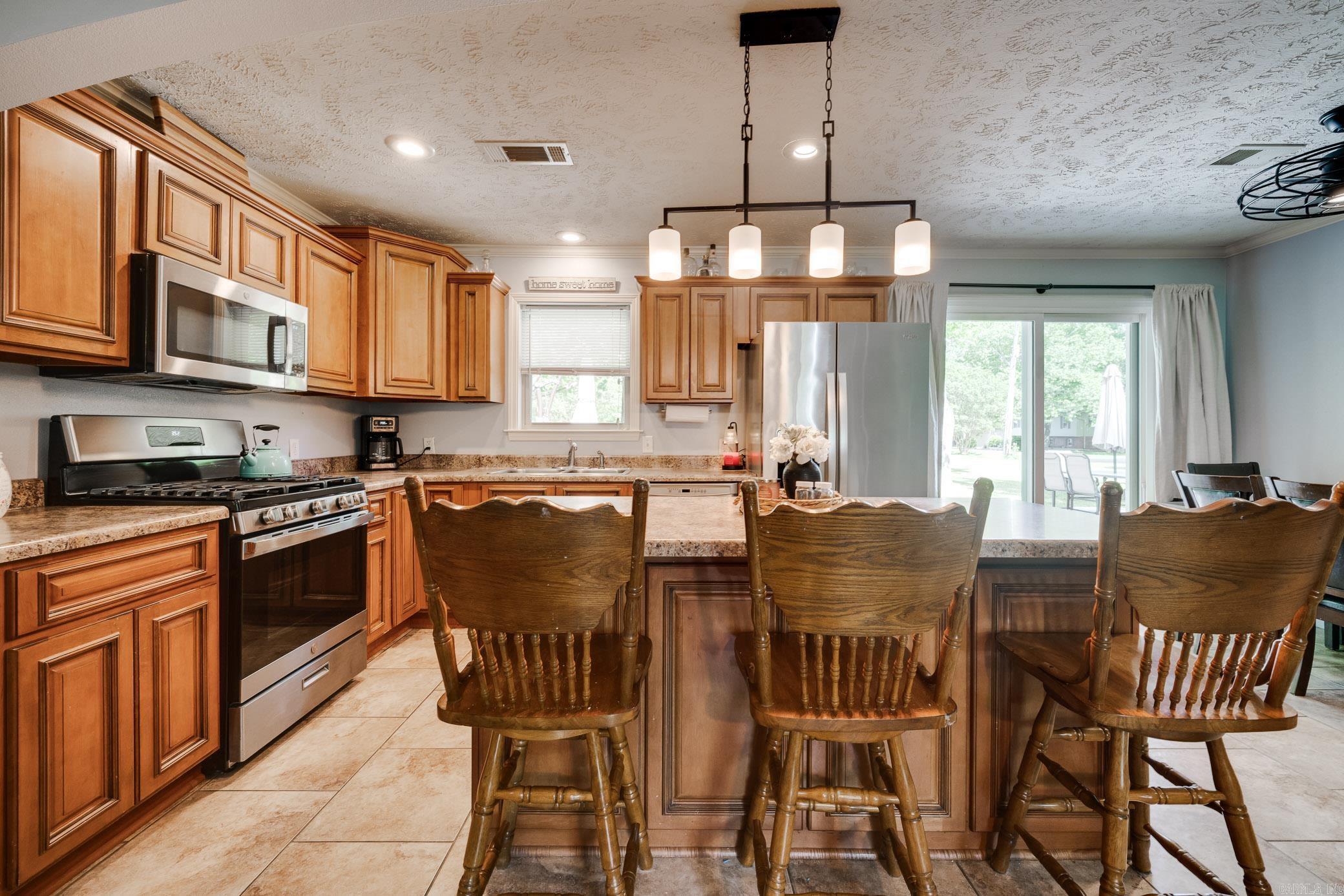 14 Shoemaker Circle
