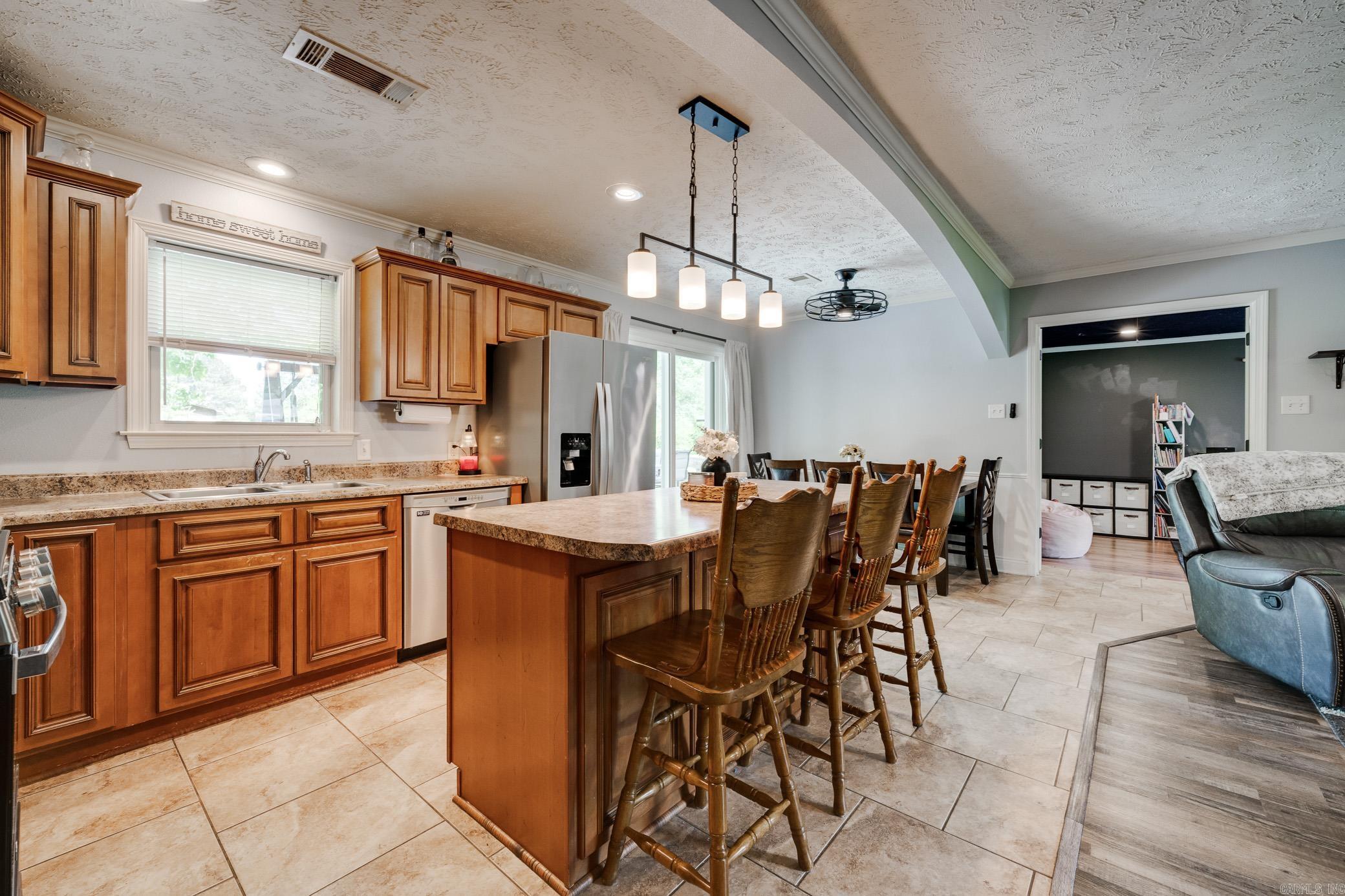 14 Shoemaker Circle