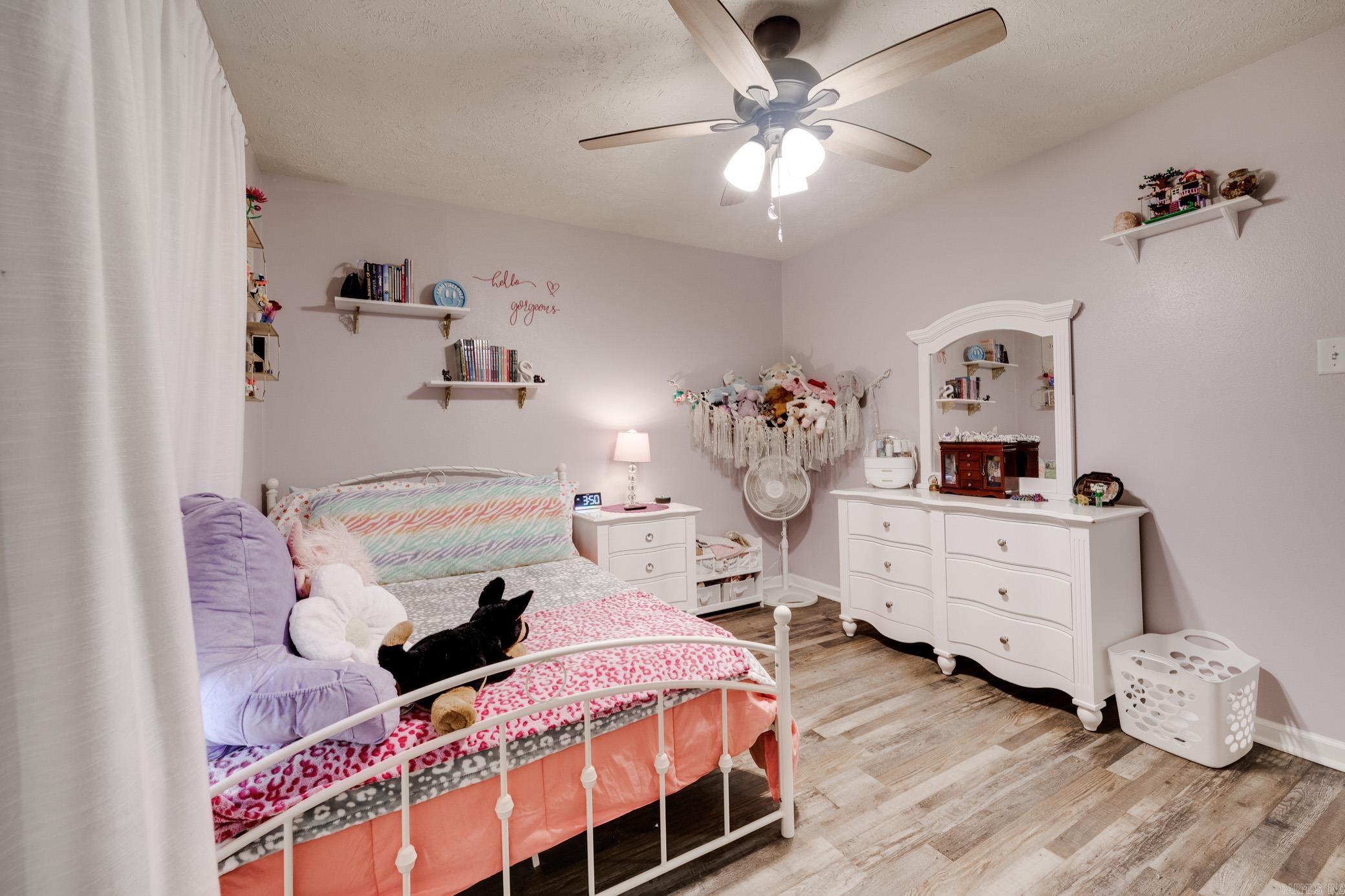 14 Shoemaker Circle