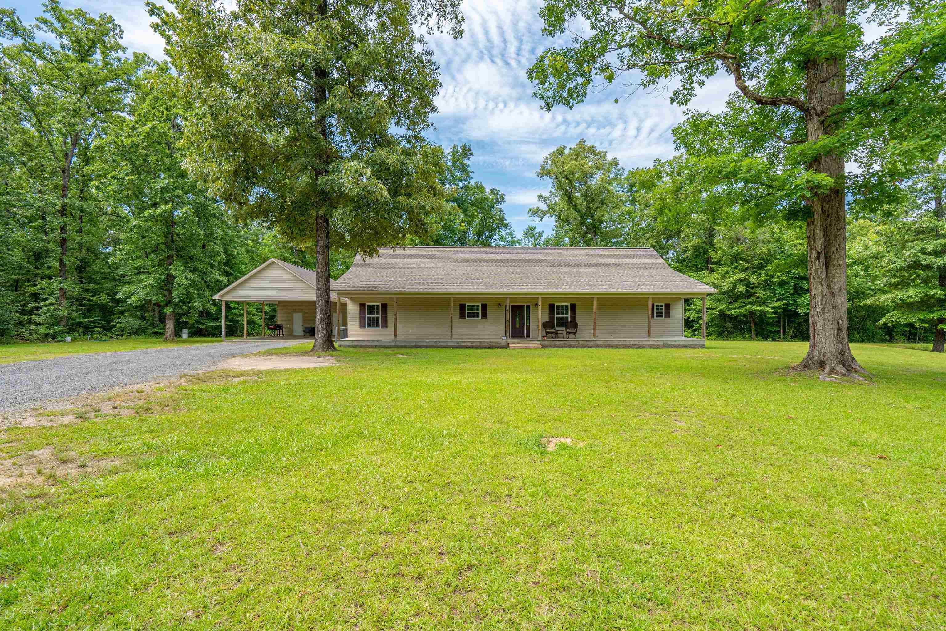 43 Tracelwood Drive