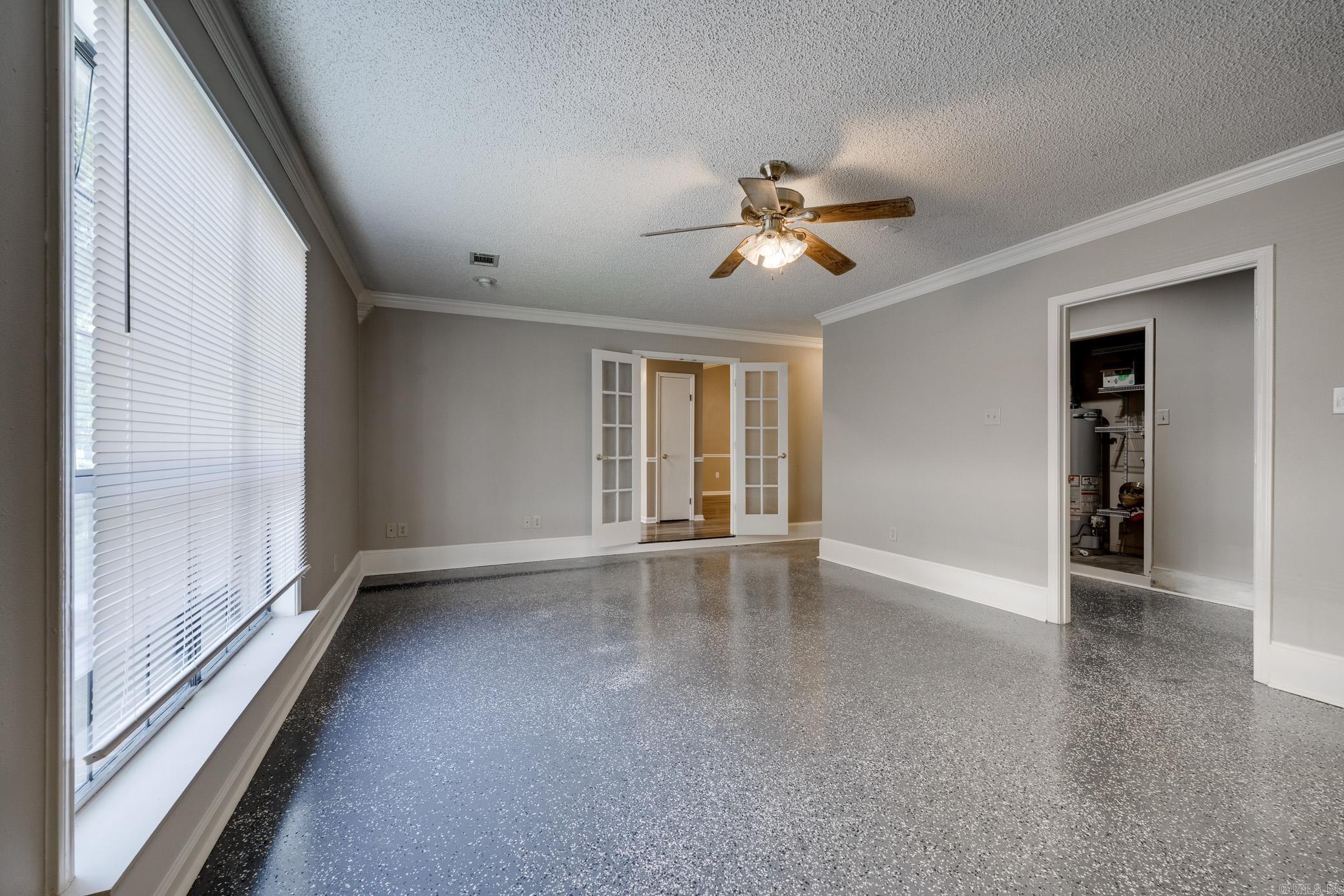 297 Southwick Cove