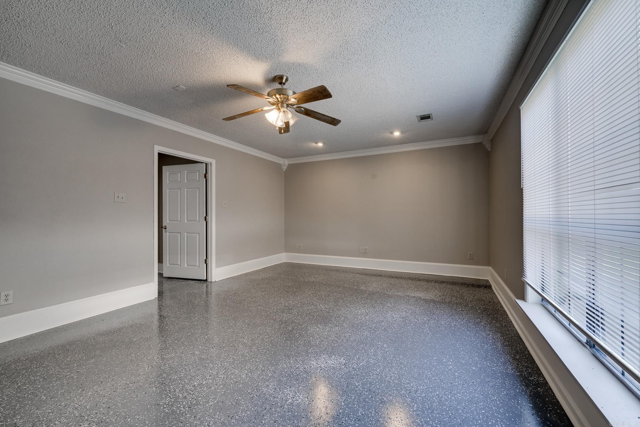 297 Southwick Cove