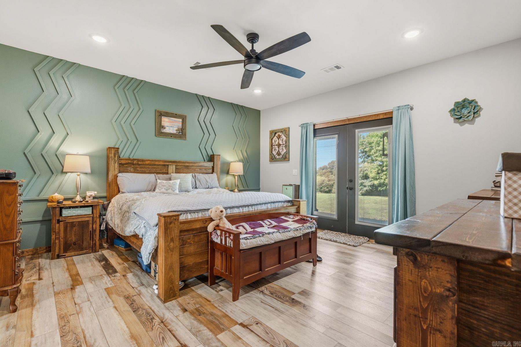233 Cornbridge Lake Road