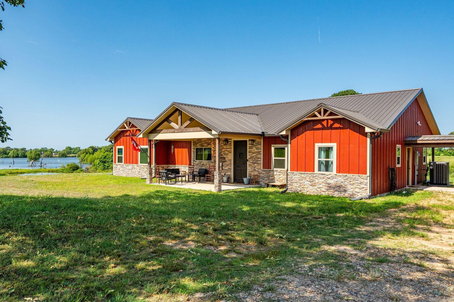 233 Cornbridge Lake Road