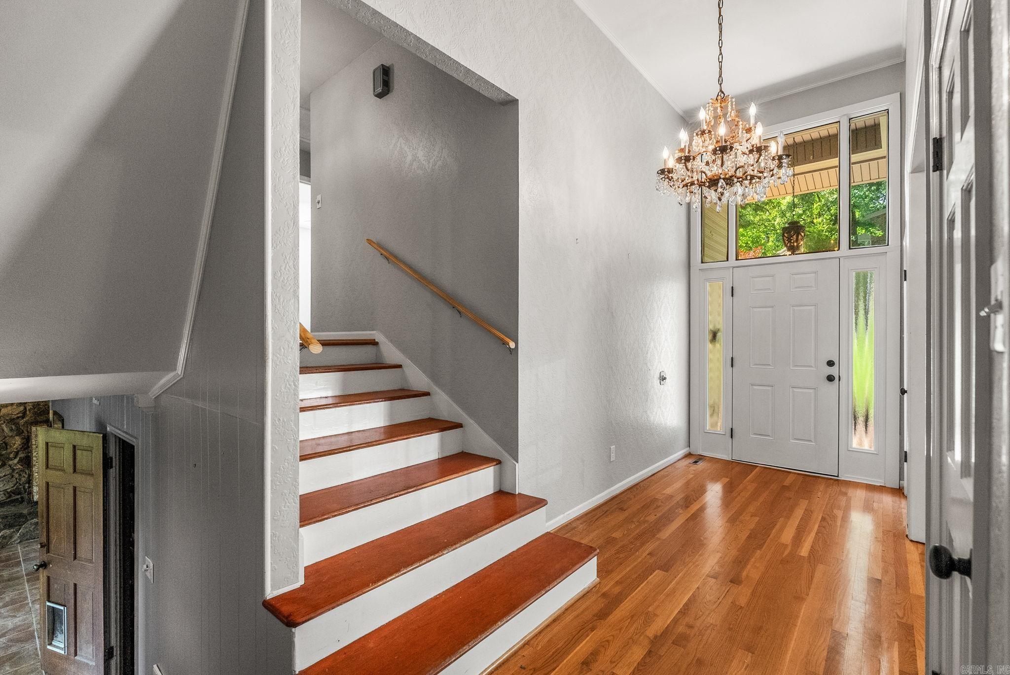 6 Flintwood Drive