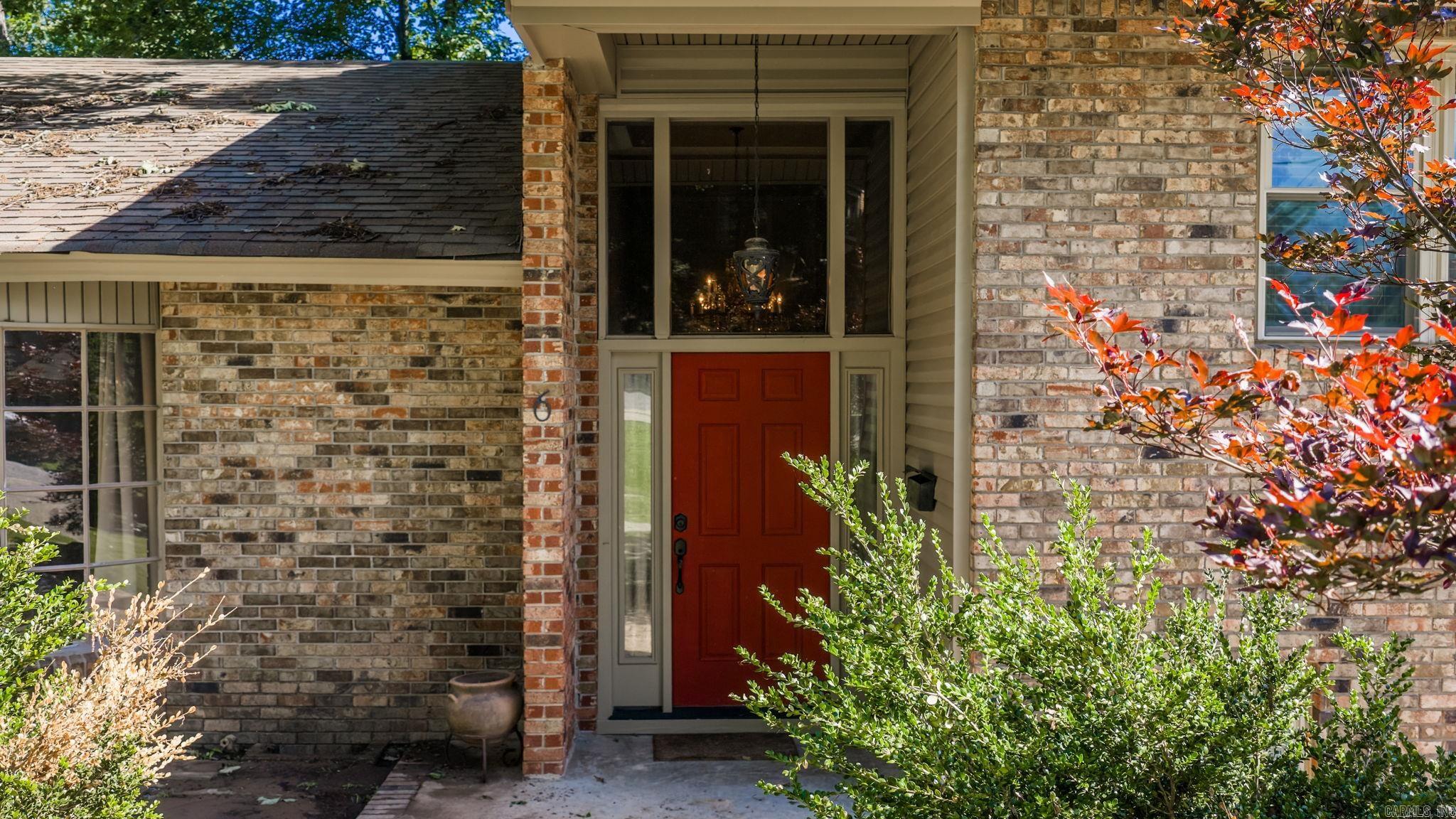 6 Flintwood Drive