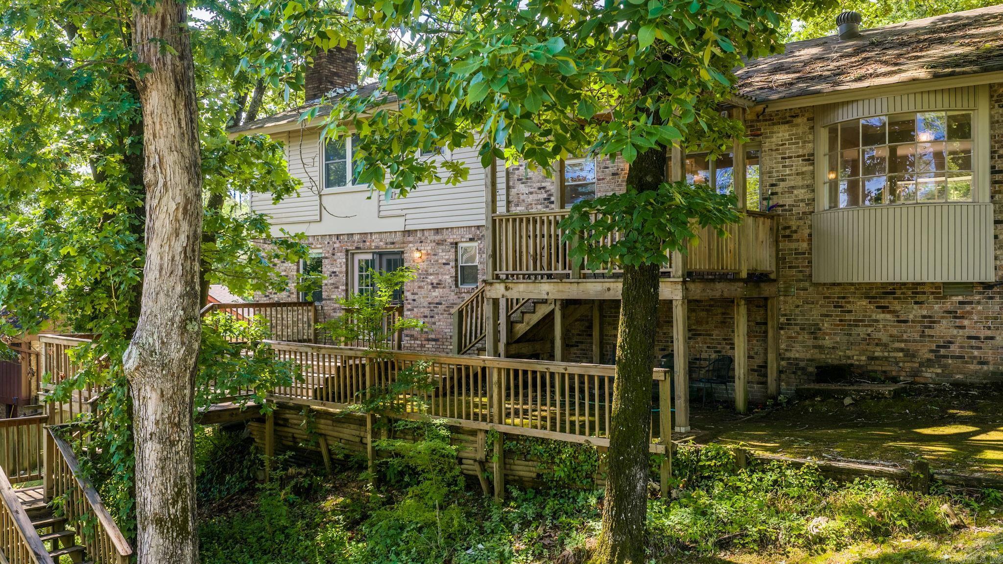 6 Flintwood Drive