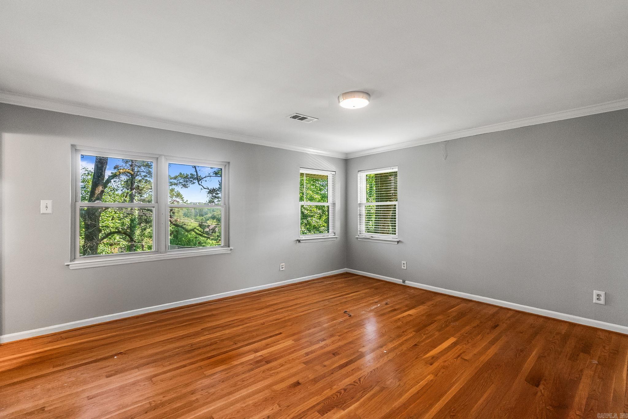 6 Flintwood Drive
