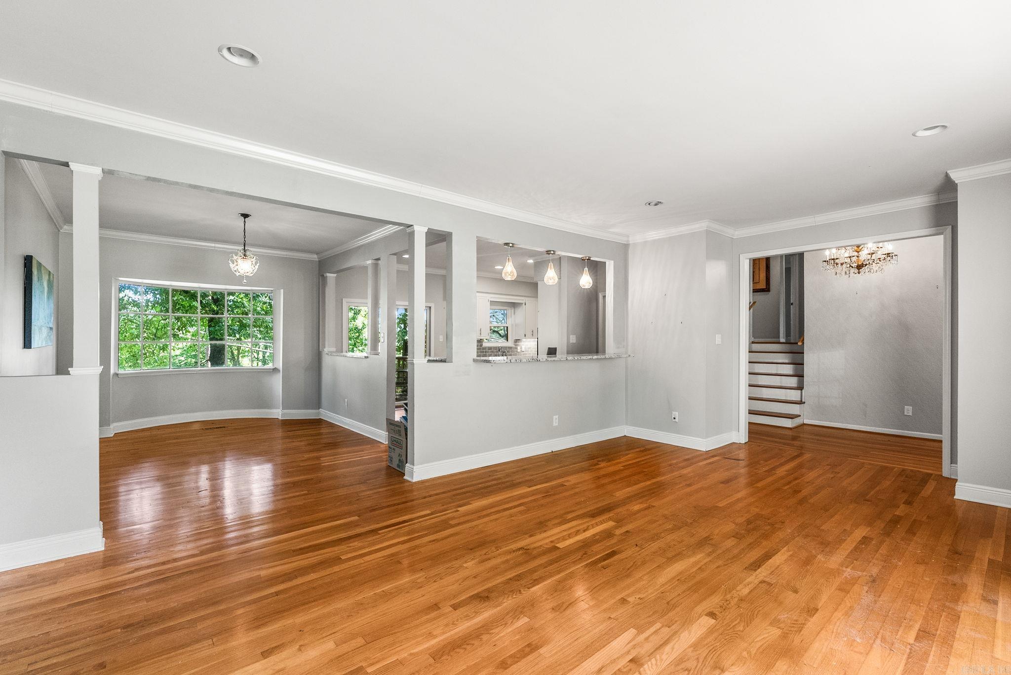6 Flintwood Drive