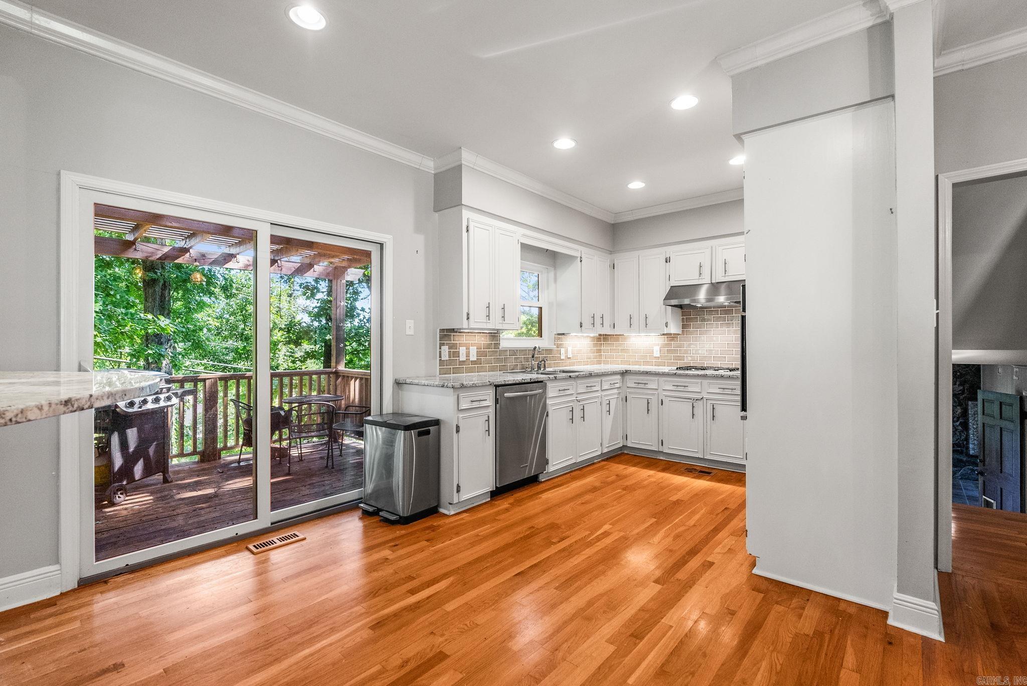 6 Flintwood Drive