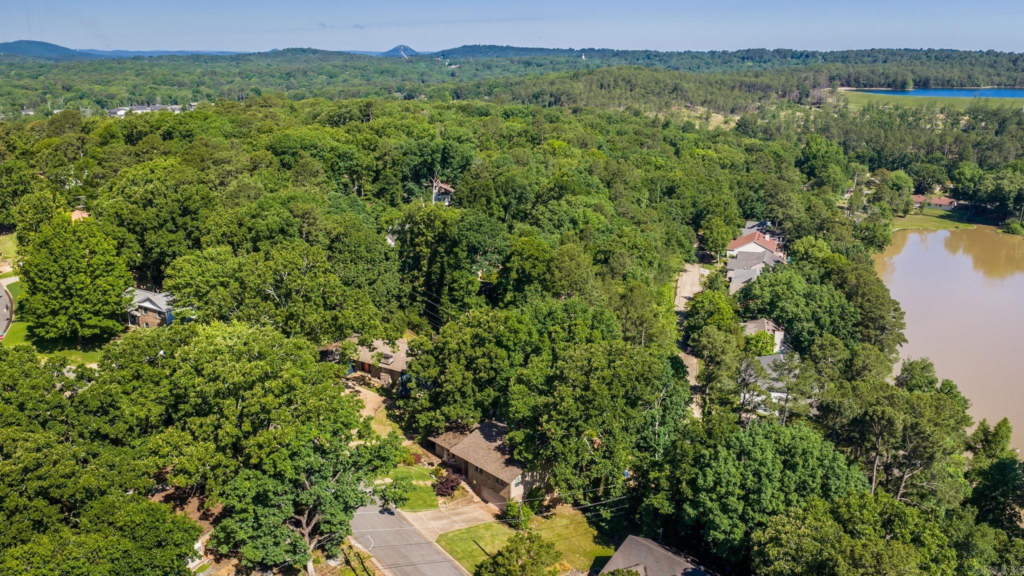 6 Flintwood Drive
