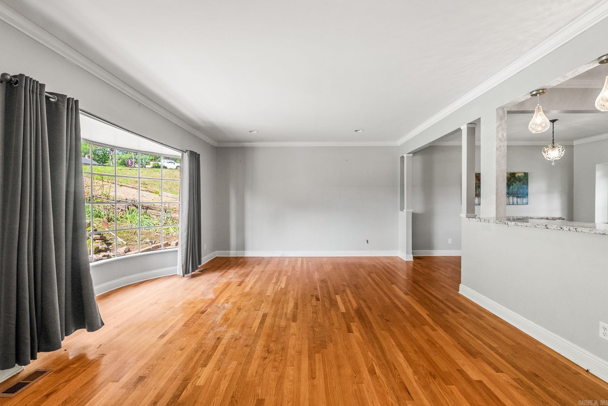 6 Flintwood Drive