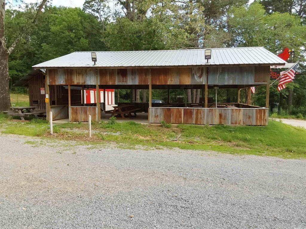 1825 Hwy 229