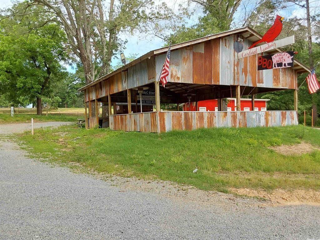 1825 Hwy 229