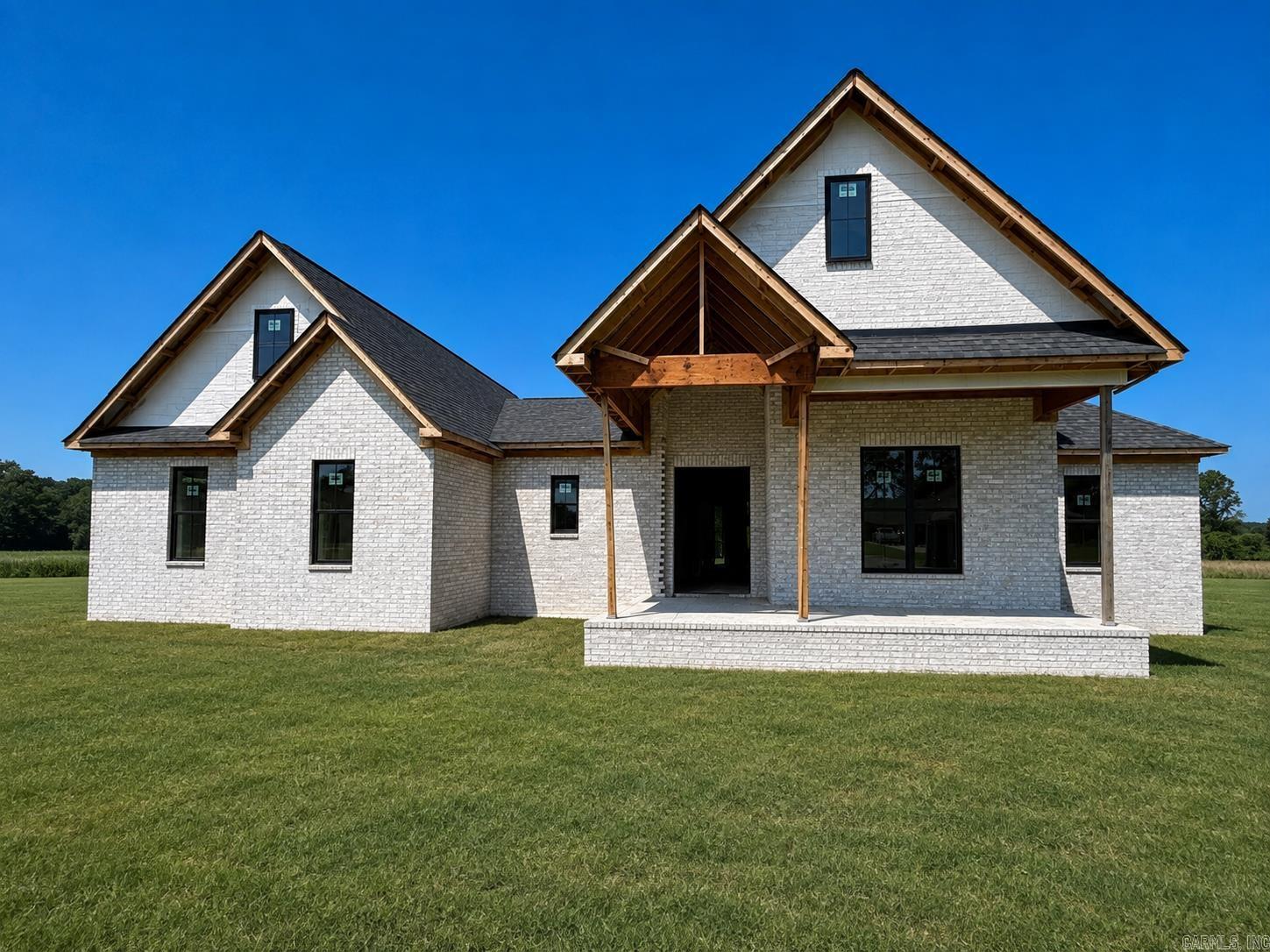 655 Mound View Dr.