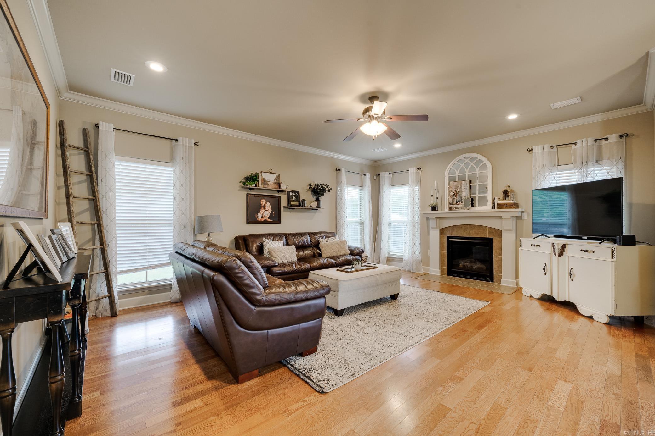 2755 Wineberry