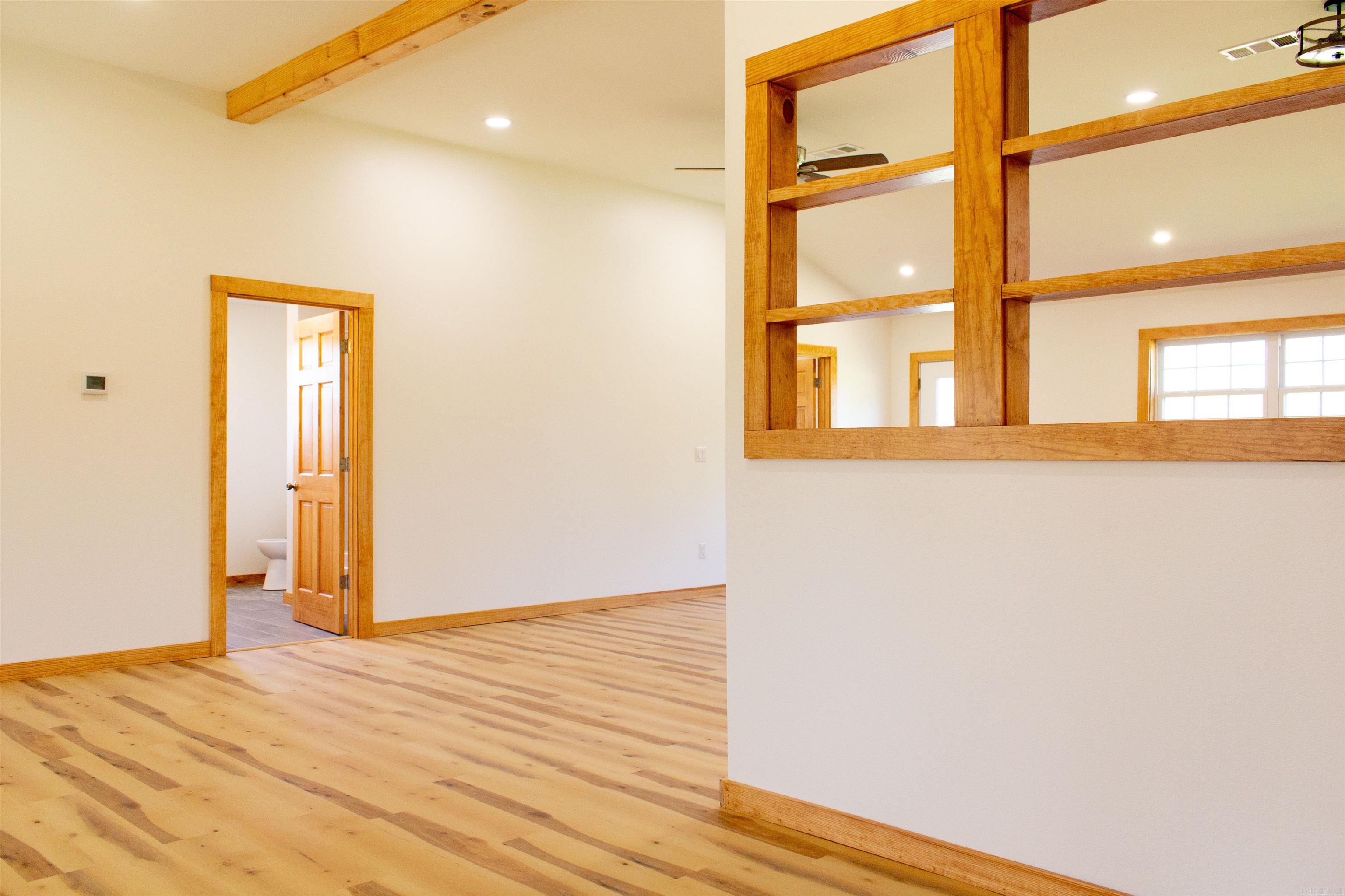 1392 Sugarloaf Road