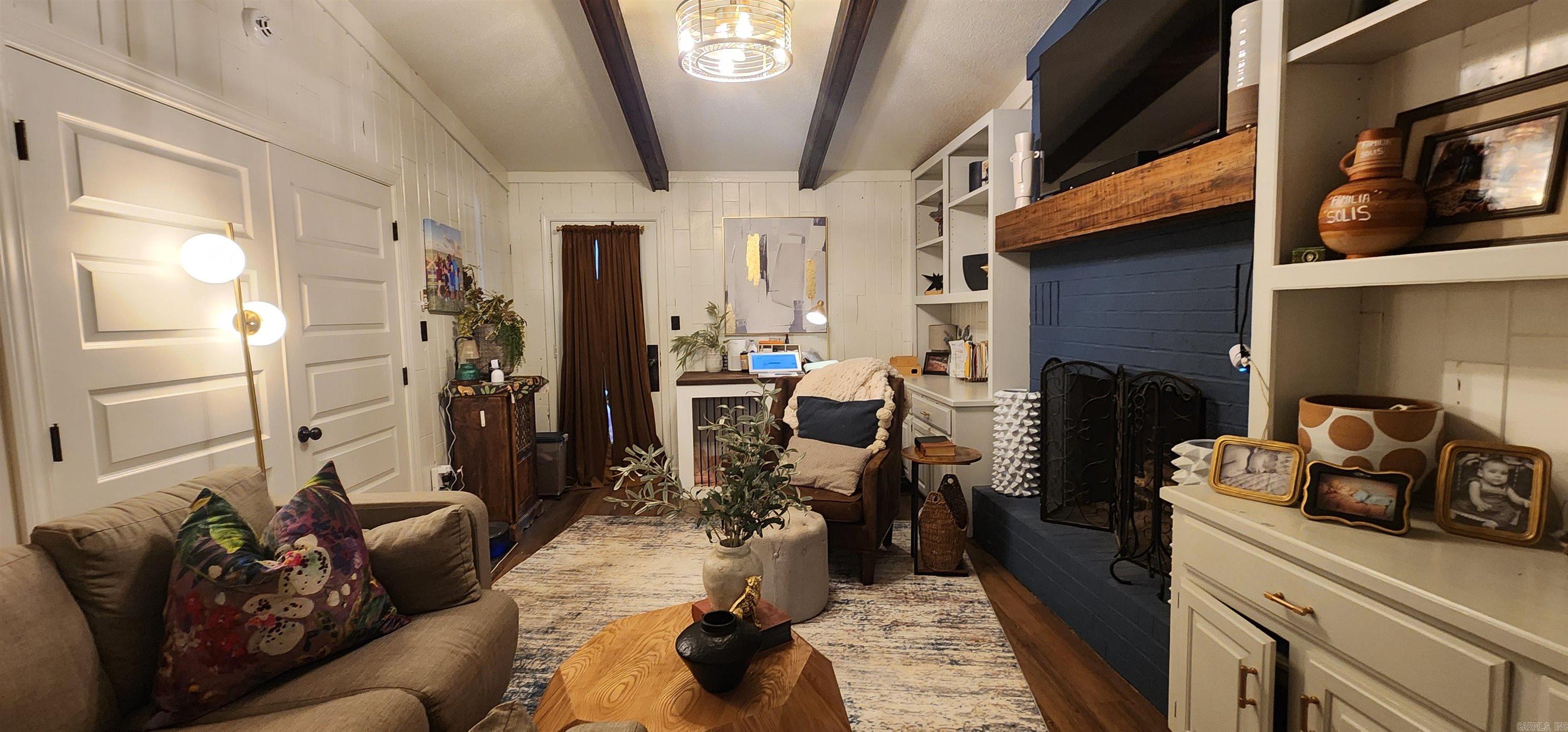 205 Kerry Dr