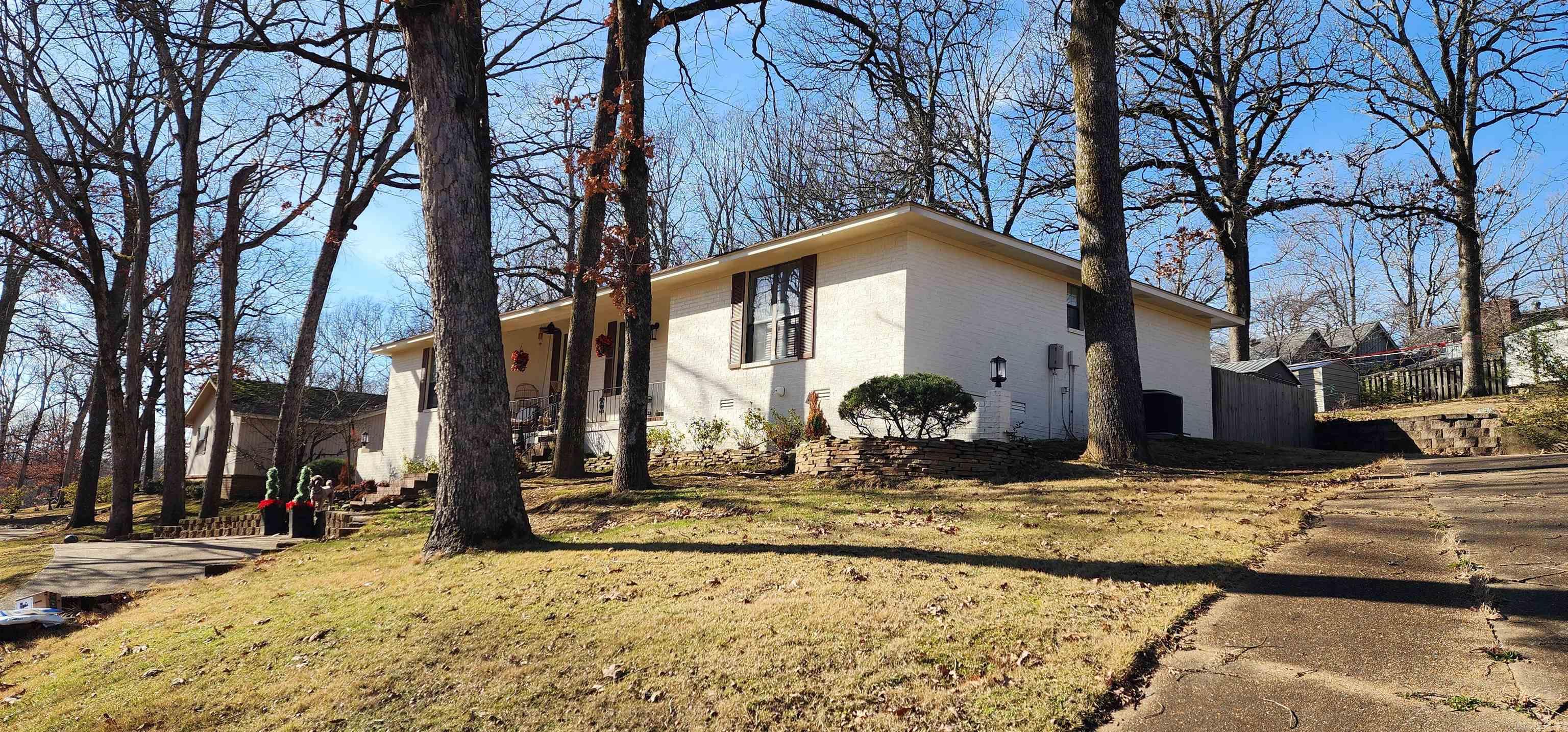 205 Kerry Dr