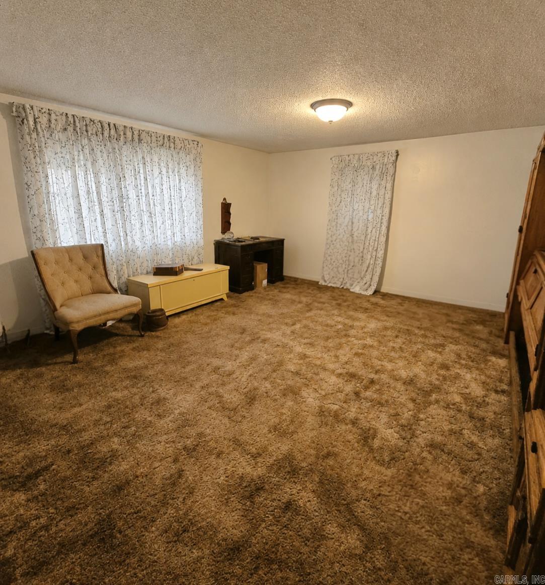 11806 Veronica Road