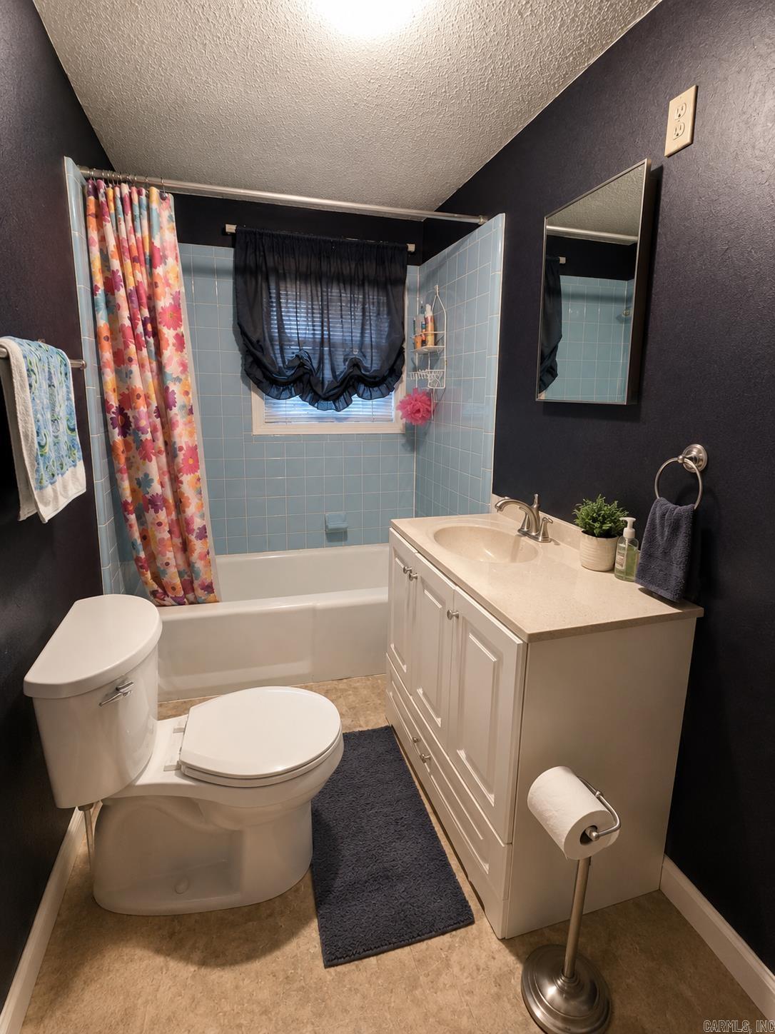 11806 Veronica Road