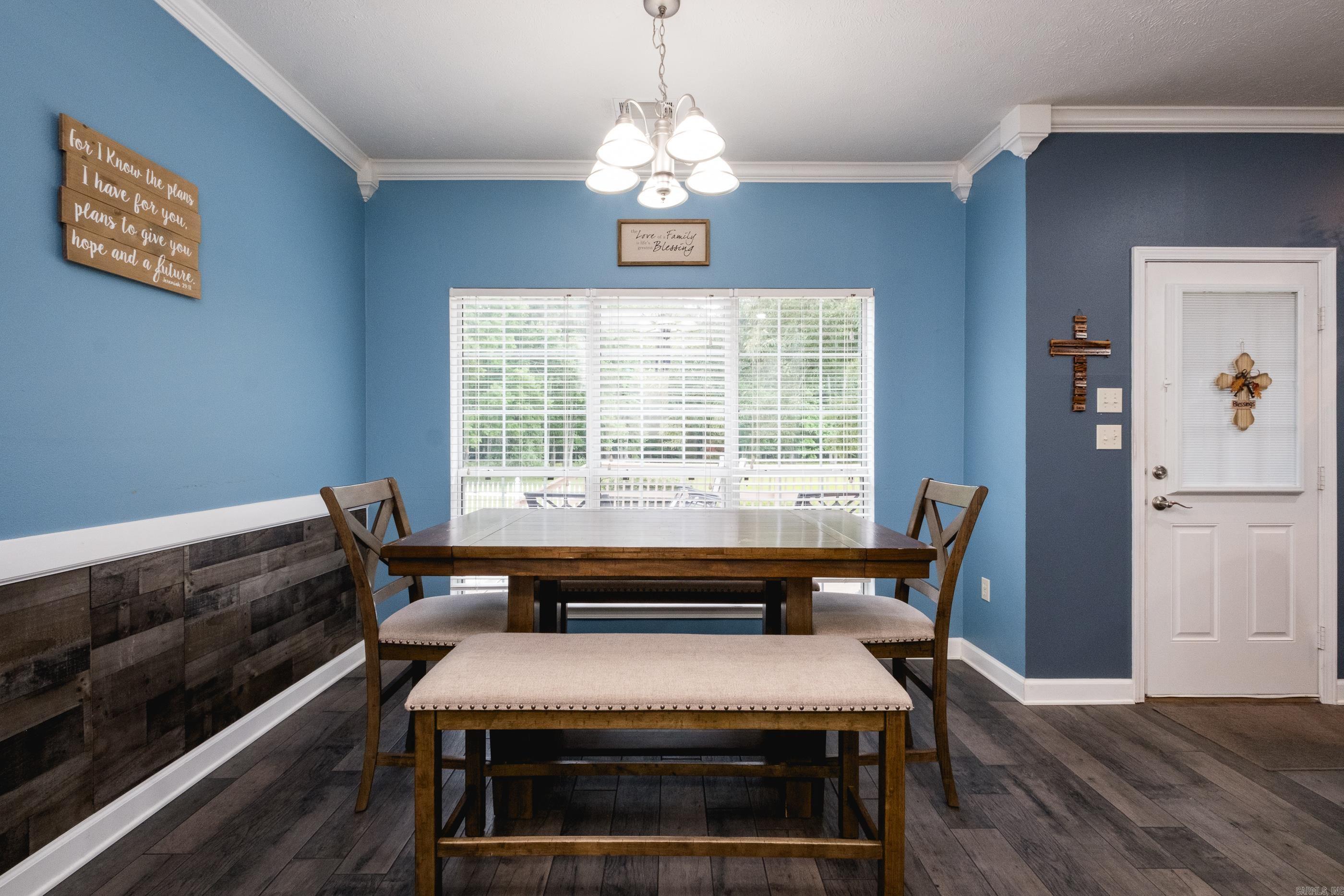 17 Mckenzie Trail