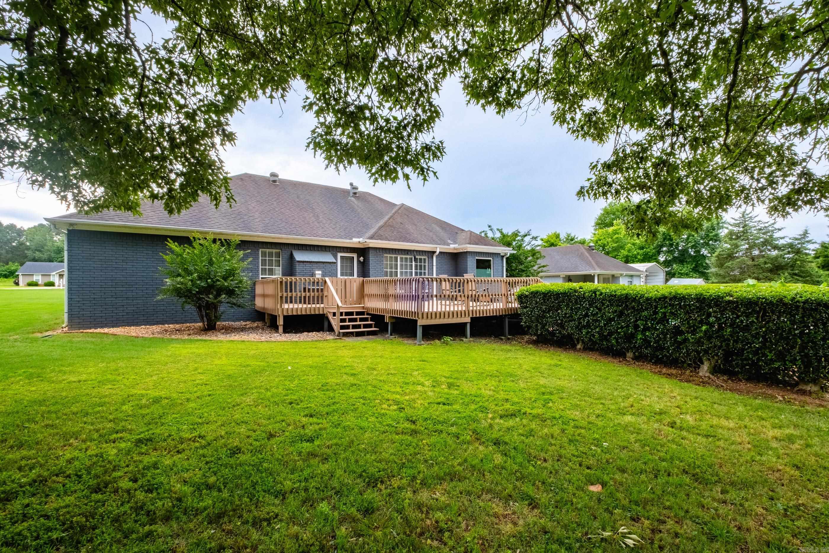 17 Mckenzie Trail