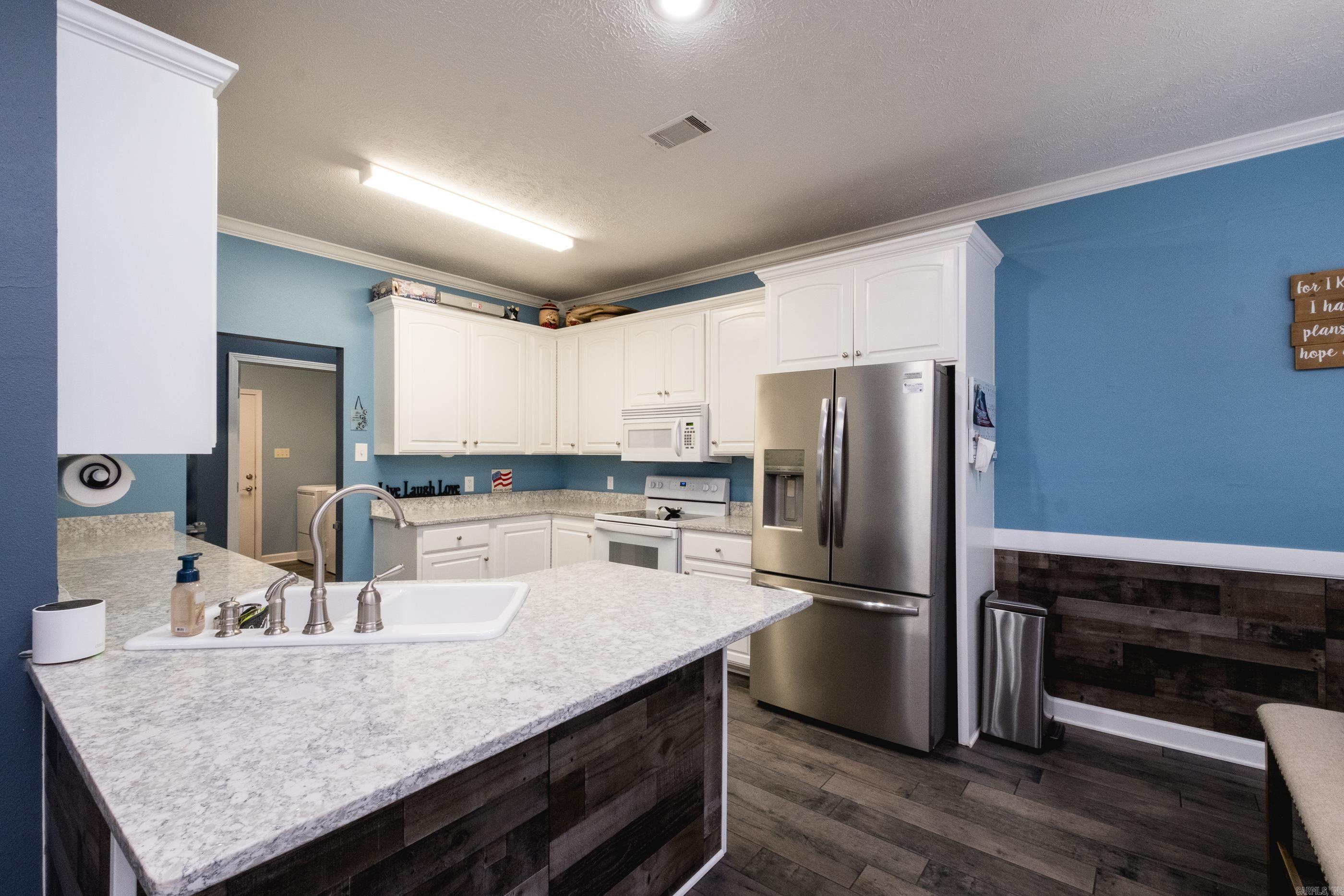 17 Mckenzie Trail