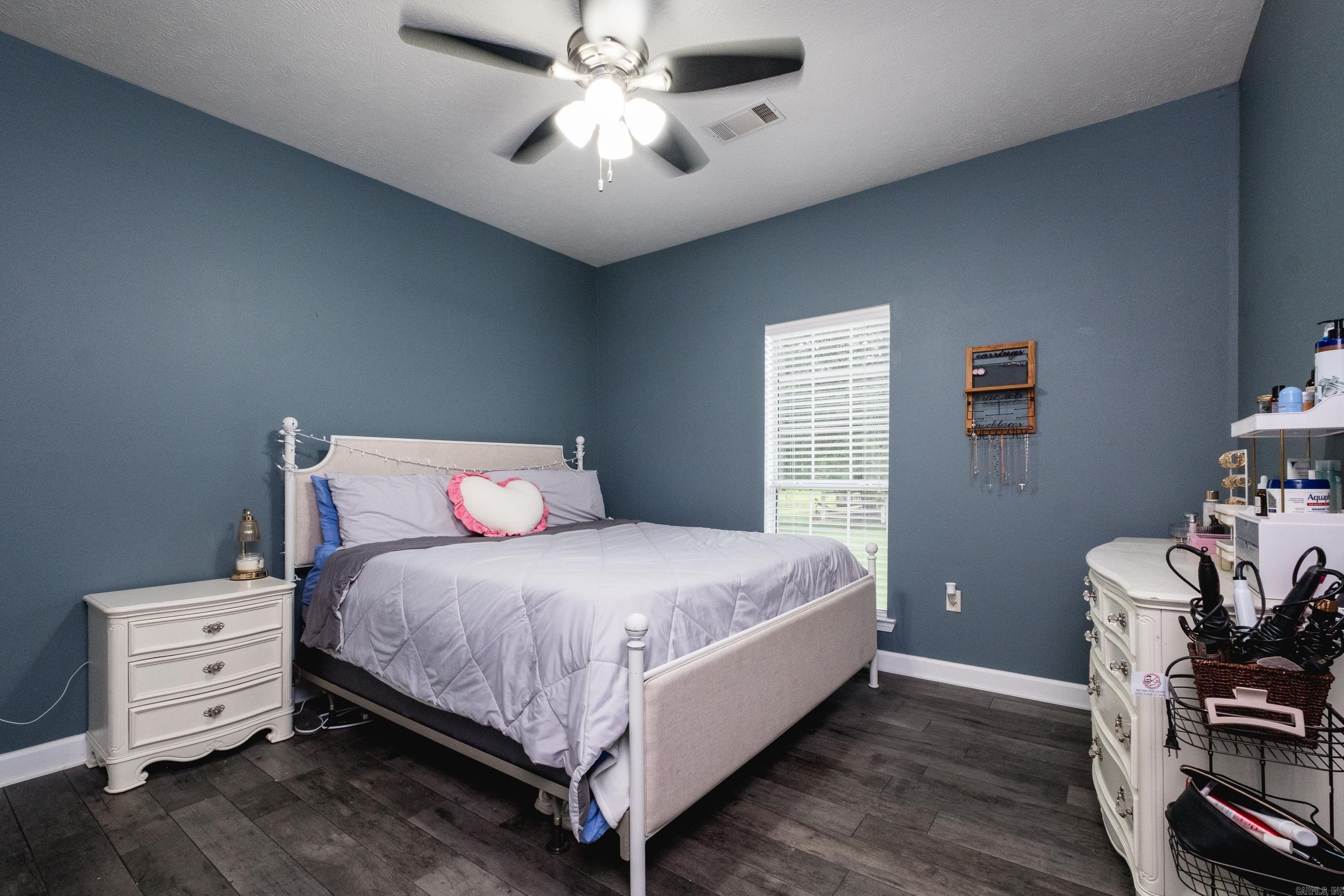 17 Mckenzie Trail