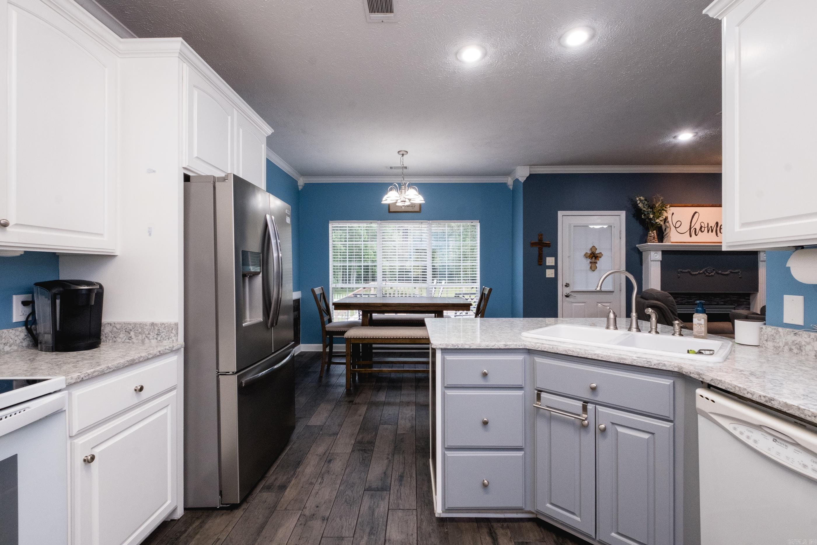 17 Mckenzie Trail