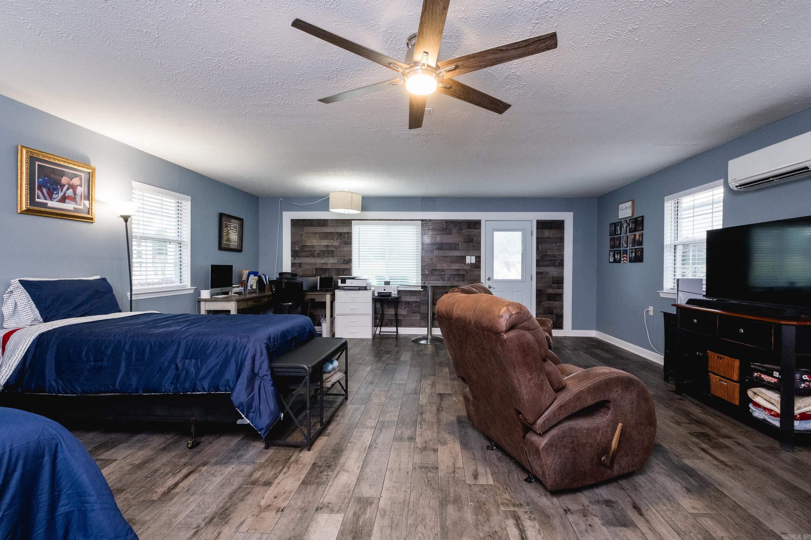 17 Mckenzie Trail