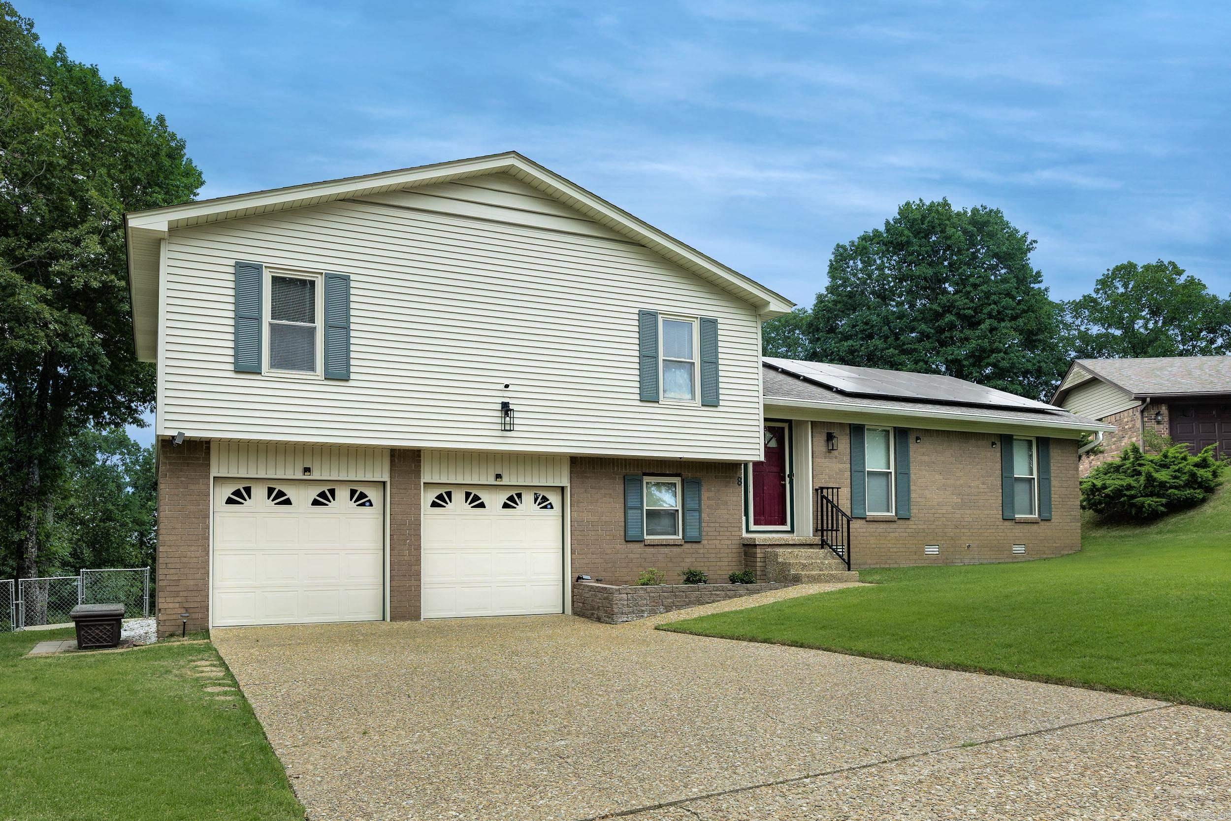 8 Kings Mountain Court