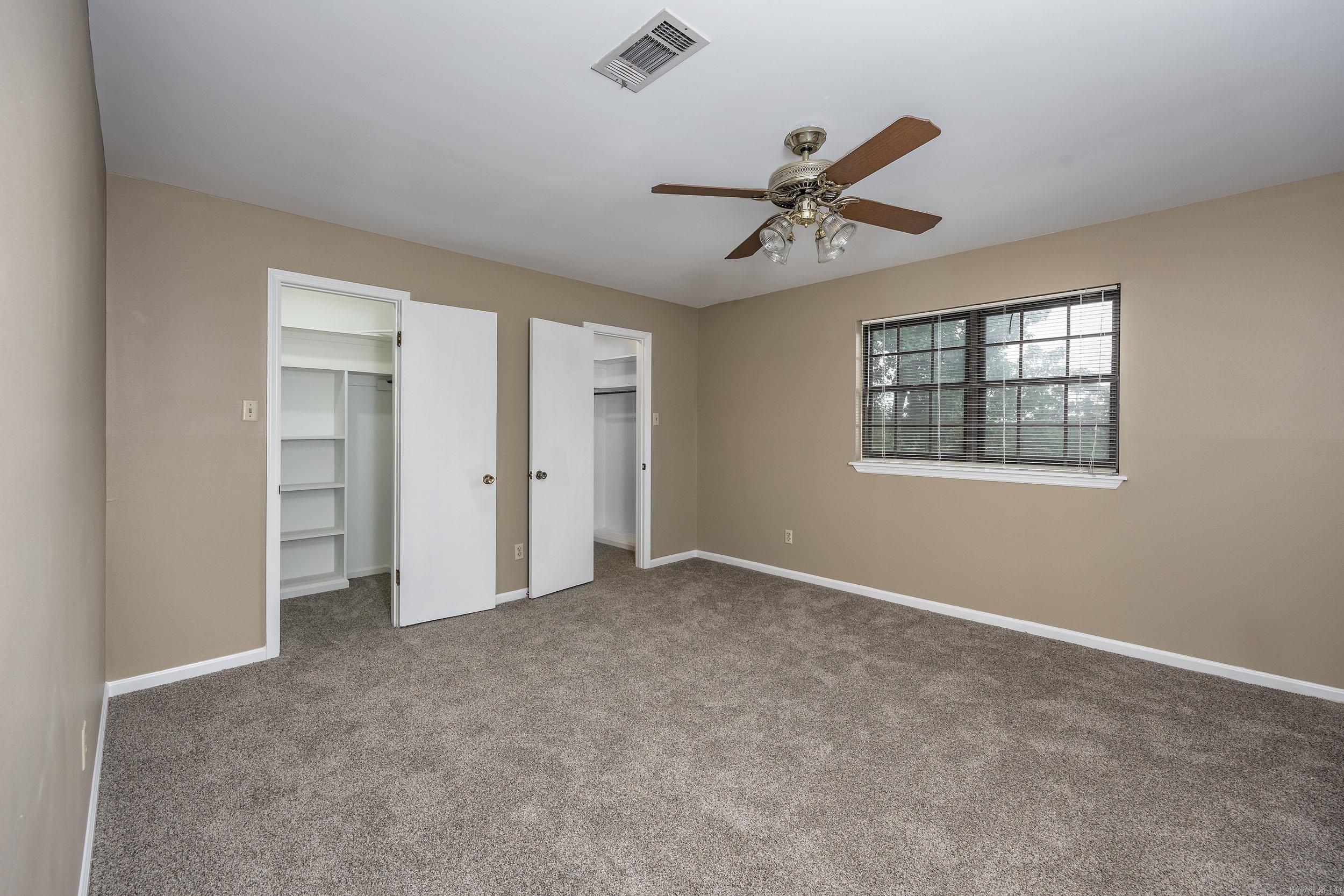 8 Kings Mountain Court