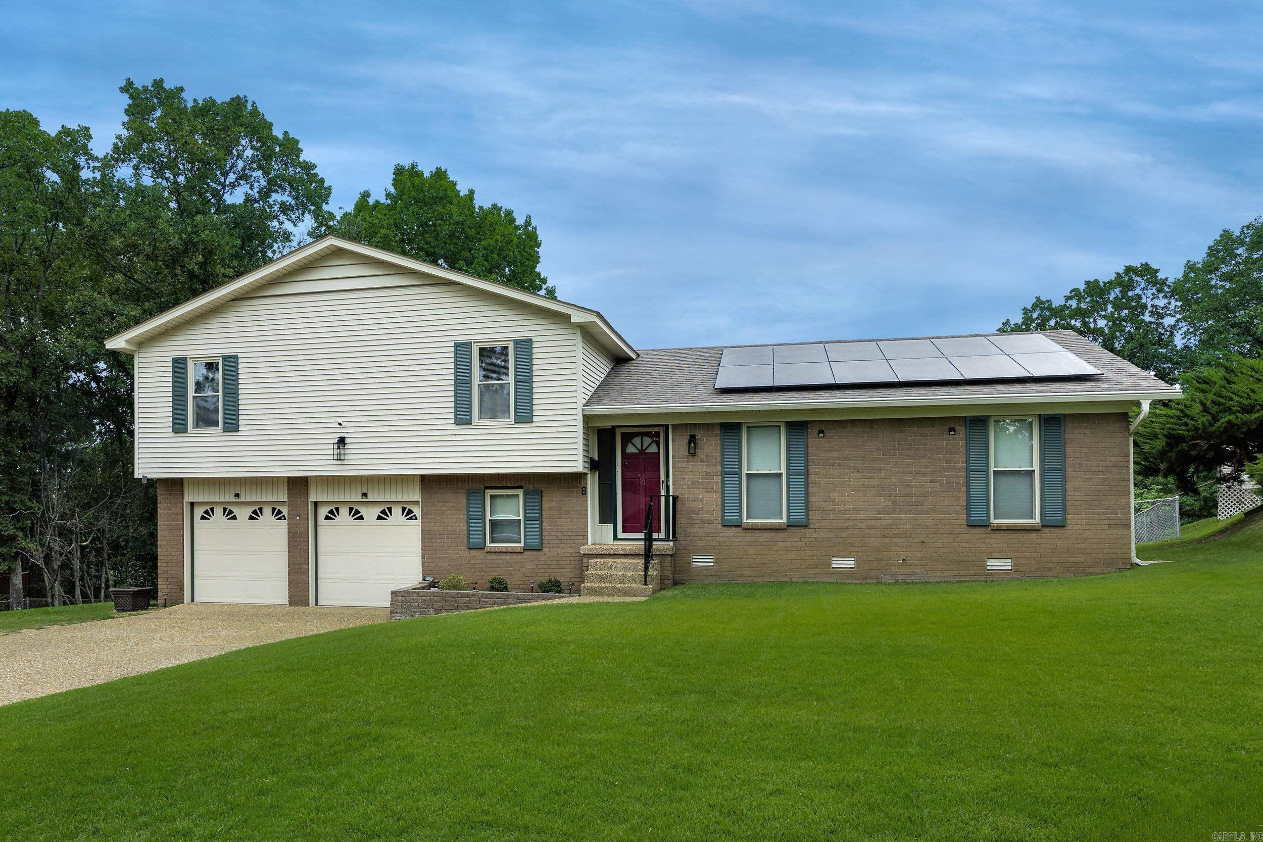 8 Kings Mountain Court